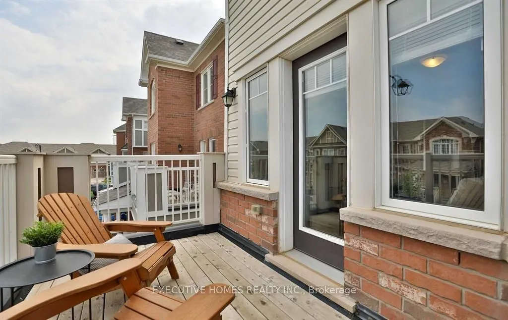 288 Reis Place