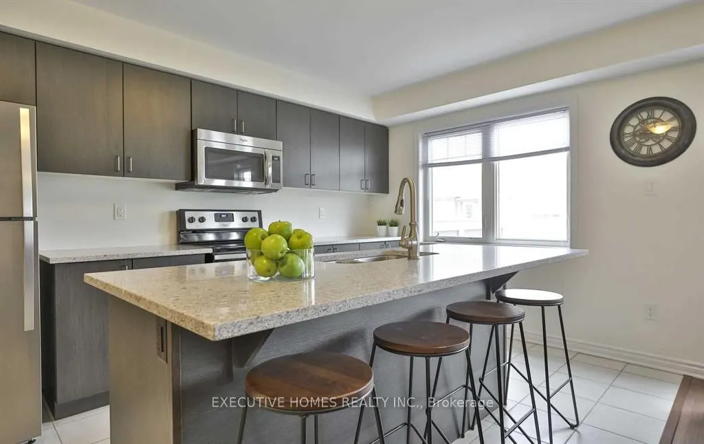 288 Reis Place