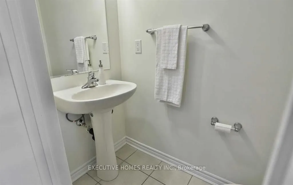 288 Reis Place