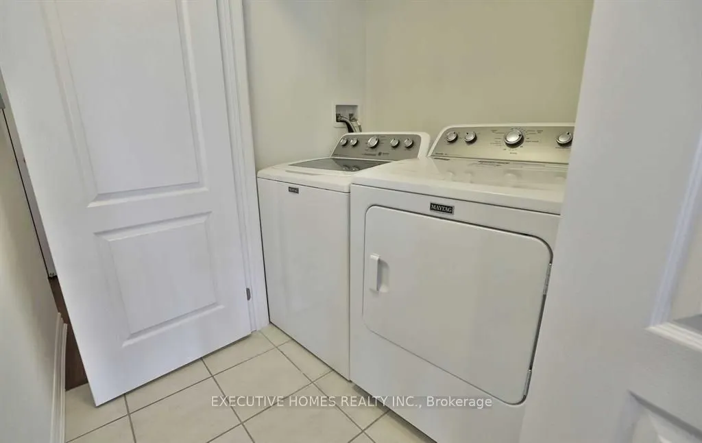 288 Reis Place