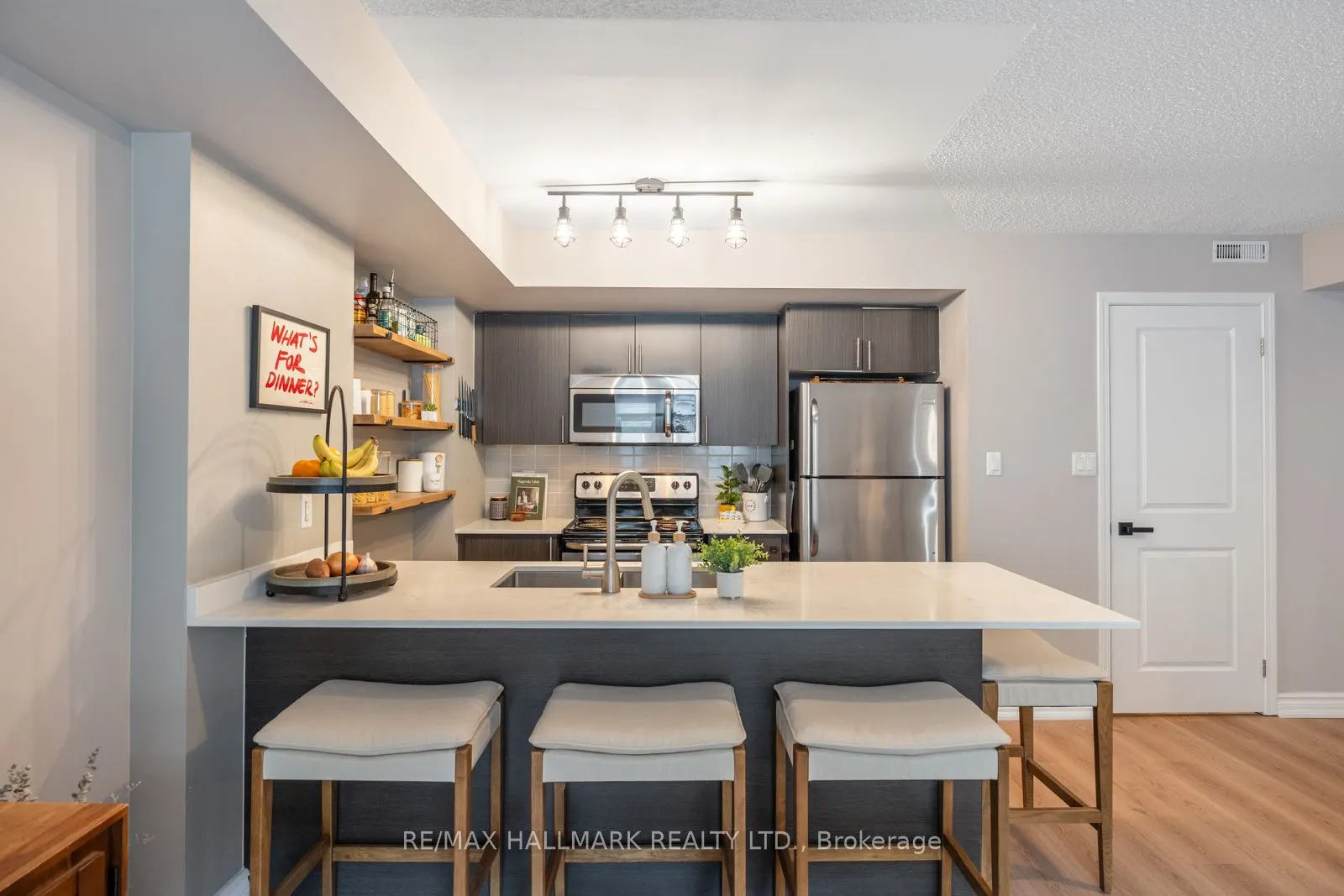 9 Foundry Avenue, #111