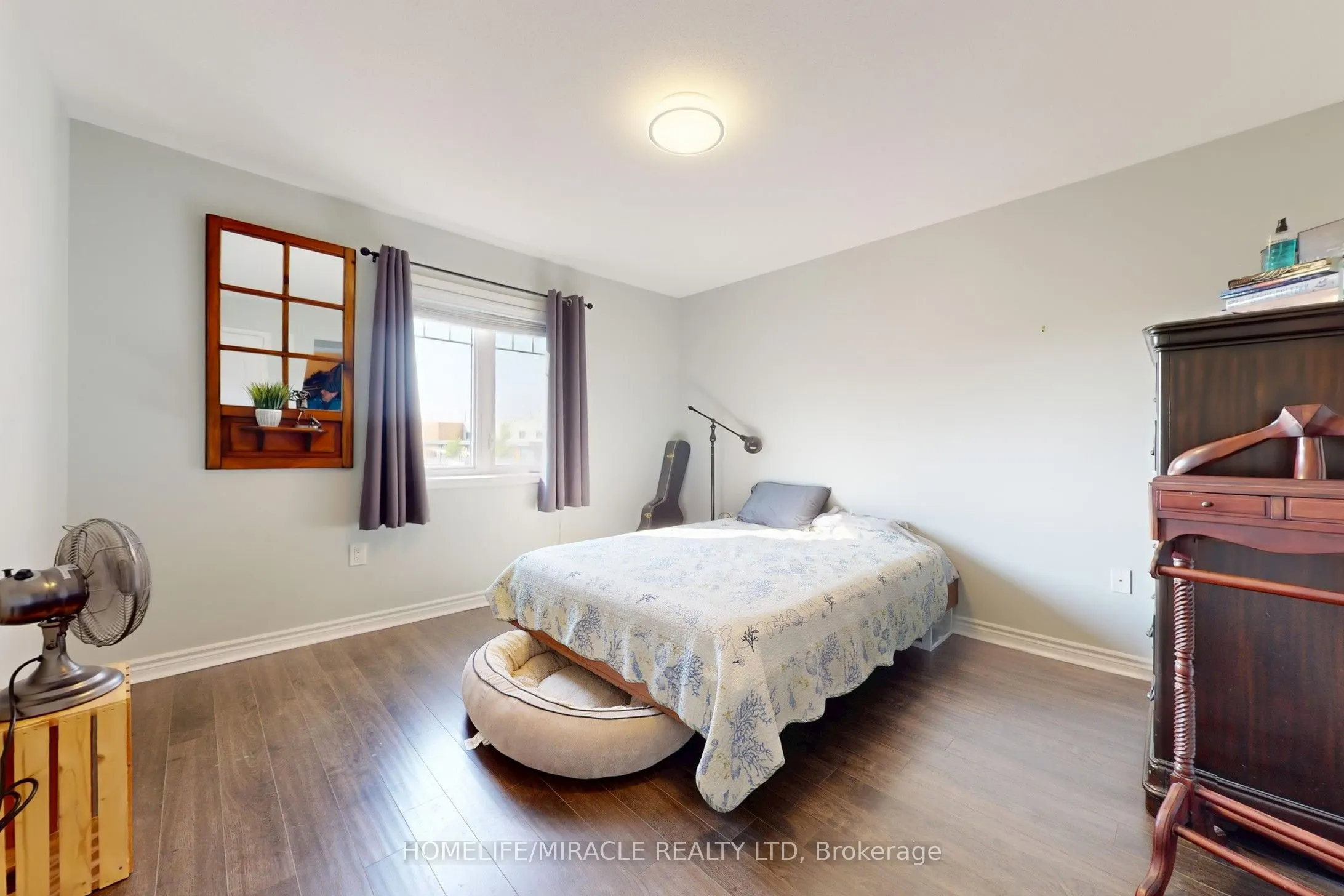 1168 Duignan Crescent