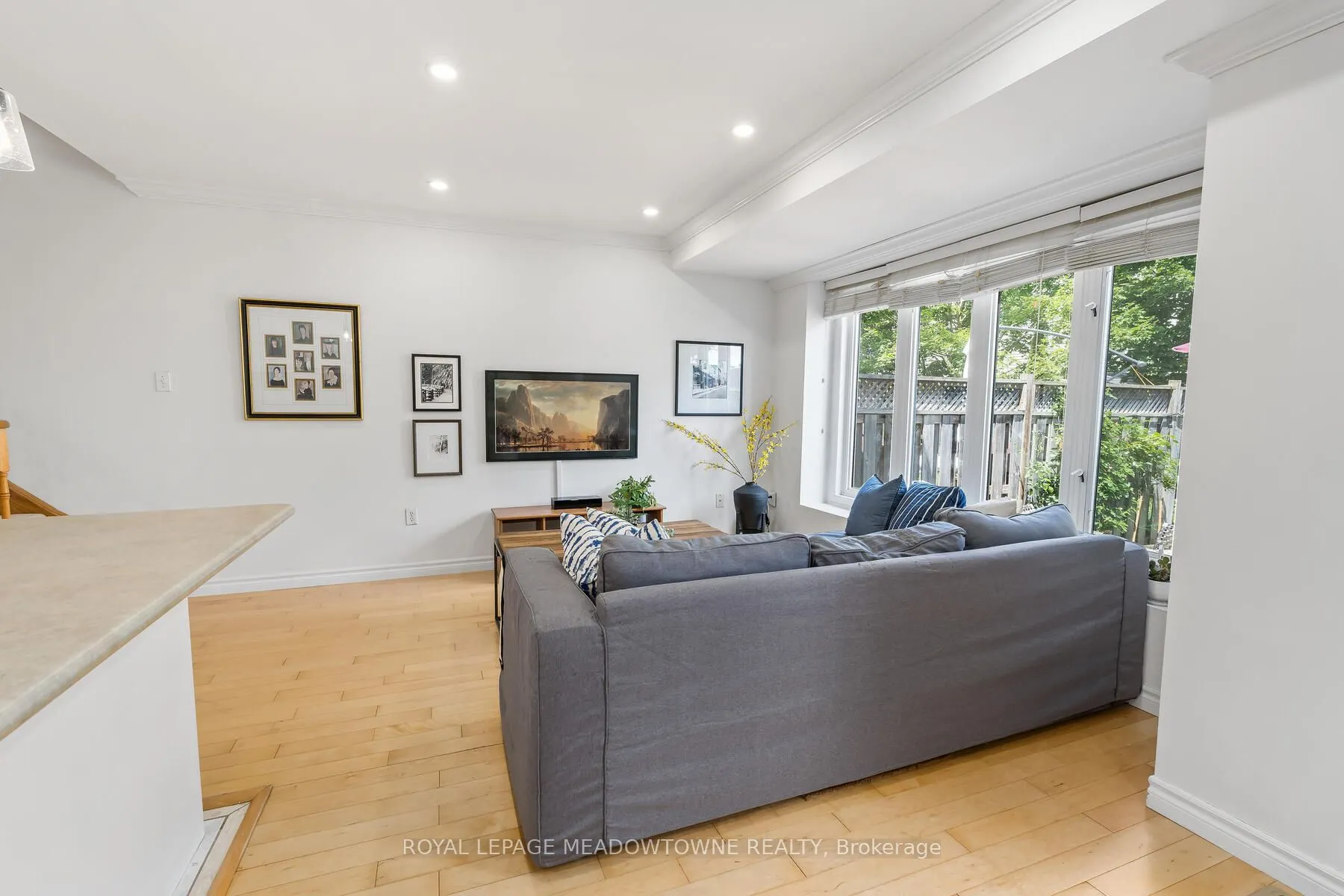11 Bradley Drive