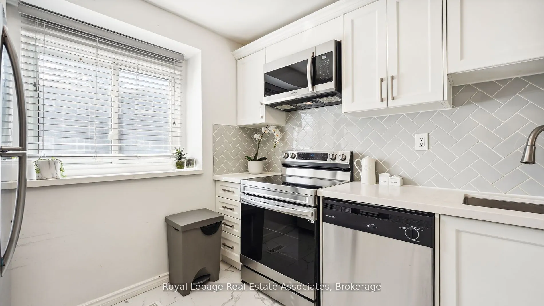 6855 Glen Erin Drive, #20