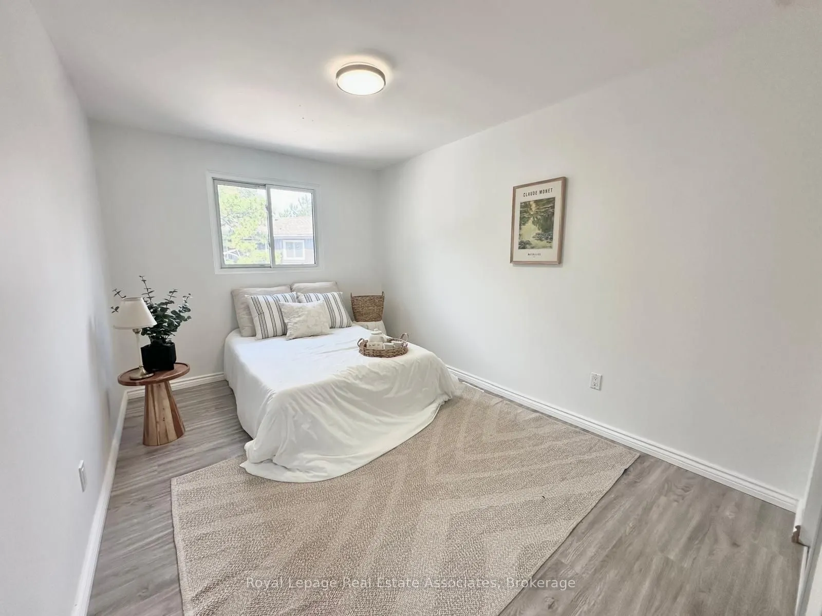 6855 Glen Erin Drive, #20