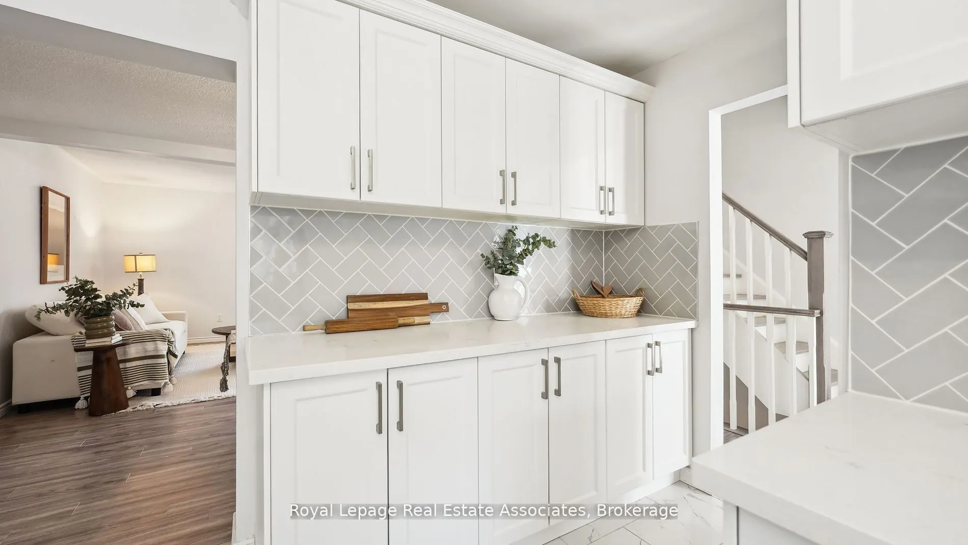 6855 Glen Erin Drive, #20