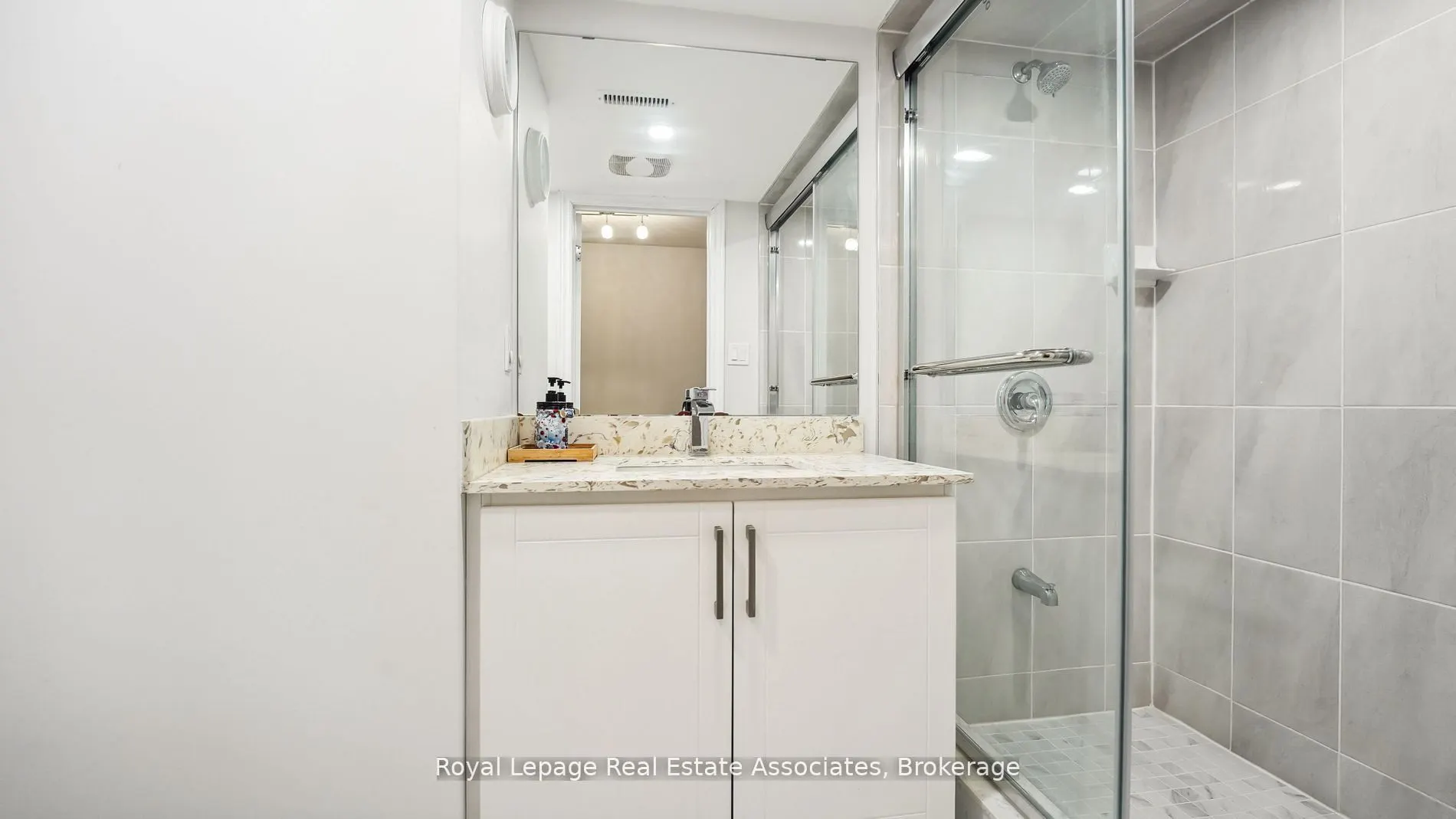 6855 Glen Erin Drive, #20