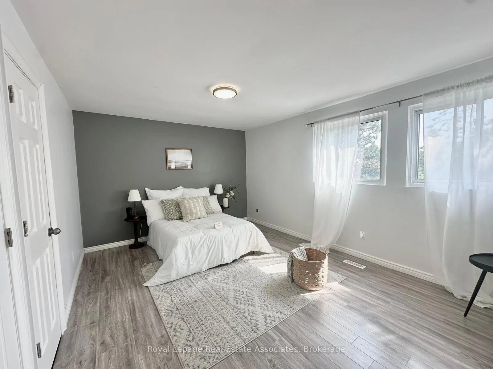 6855 Glen Erin Drive, #20