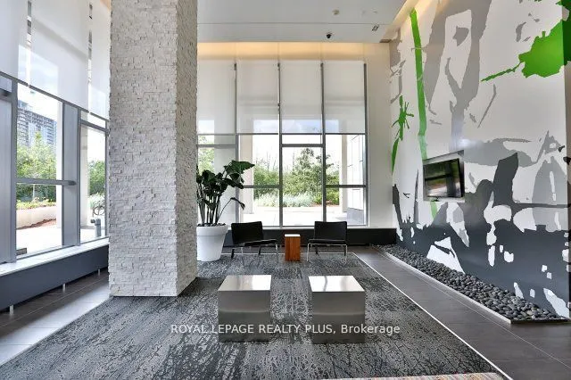 360 Square One Drive, #812