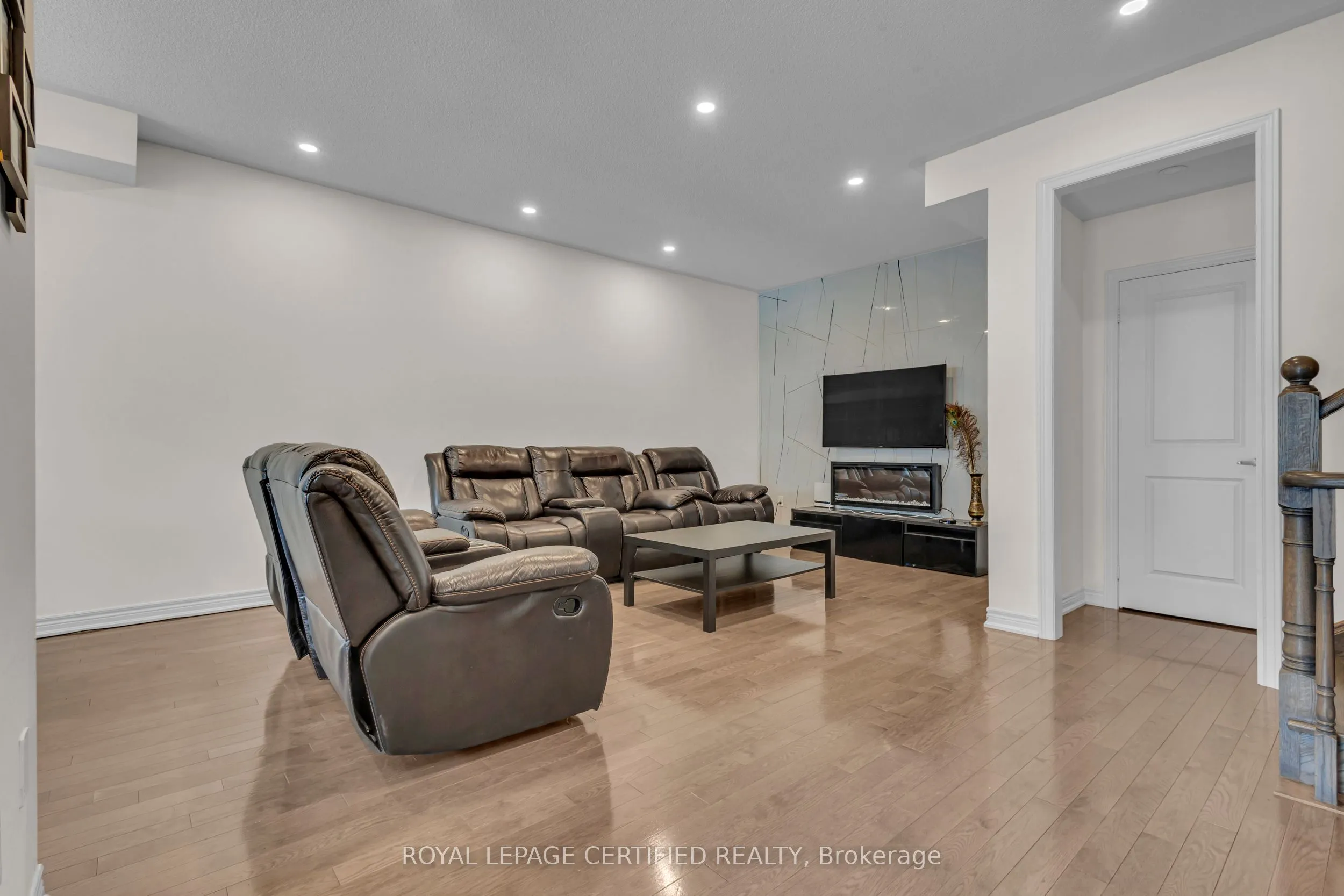 61 Fruitvale Circle