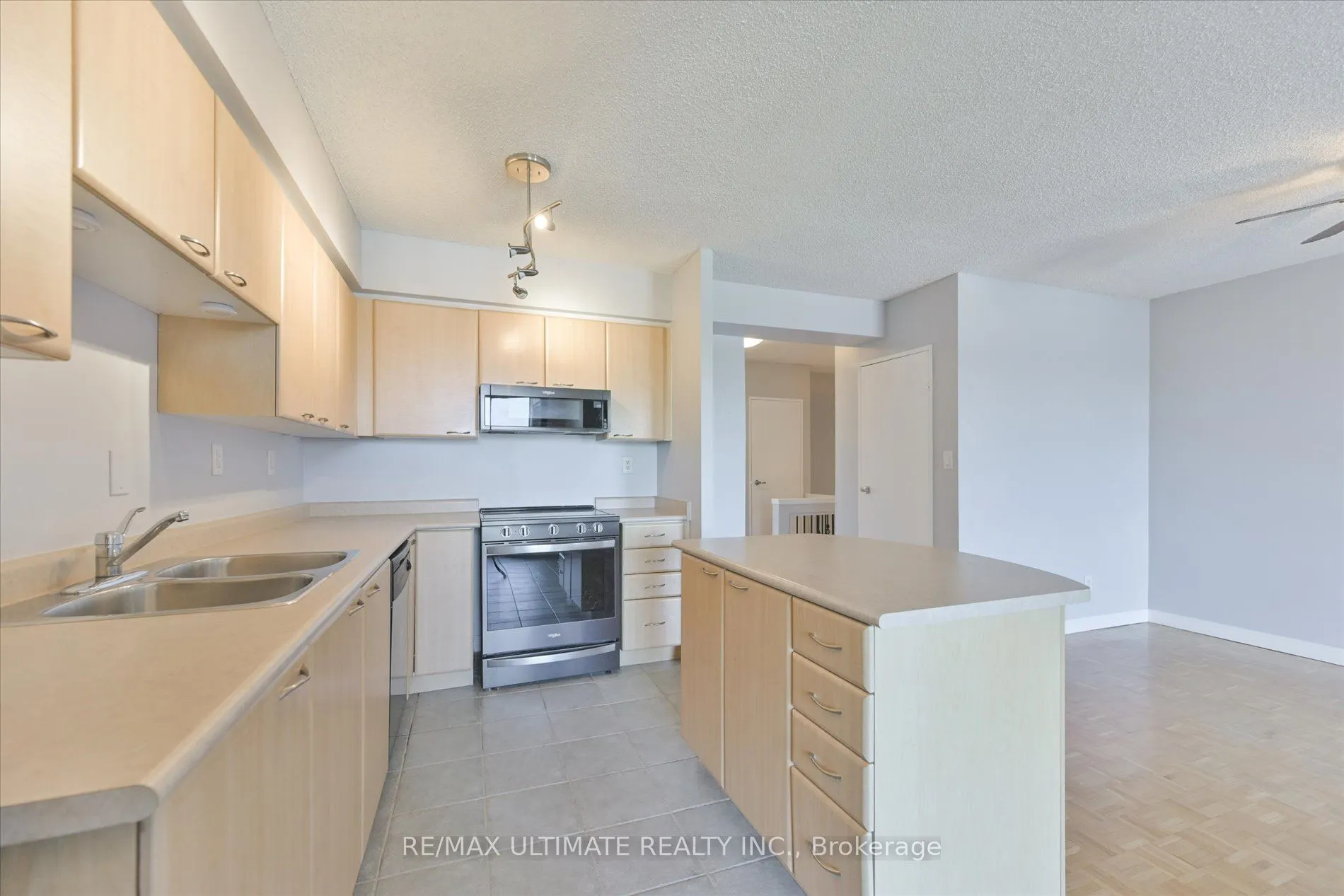 1000 cedarglen, #517