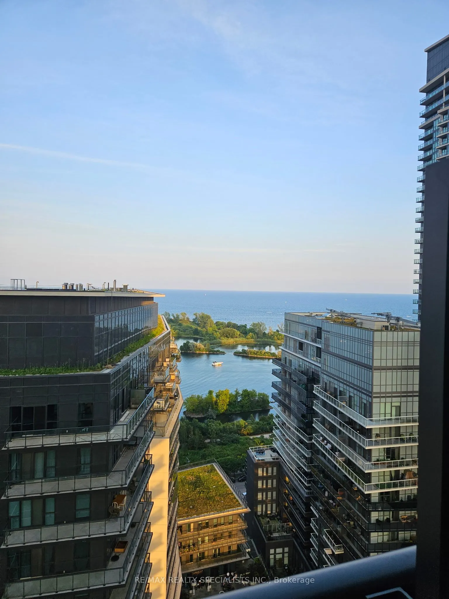 38 Annie Craig Drive, #2104