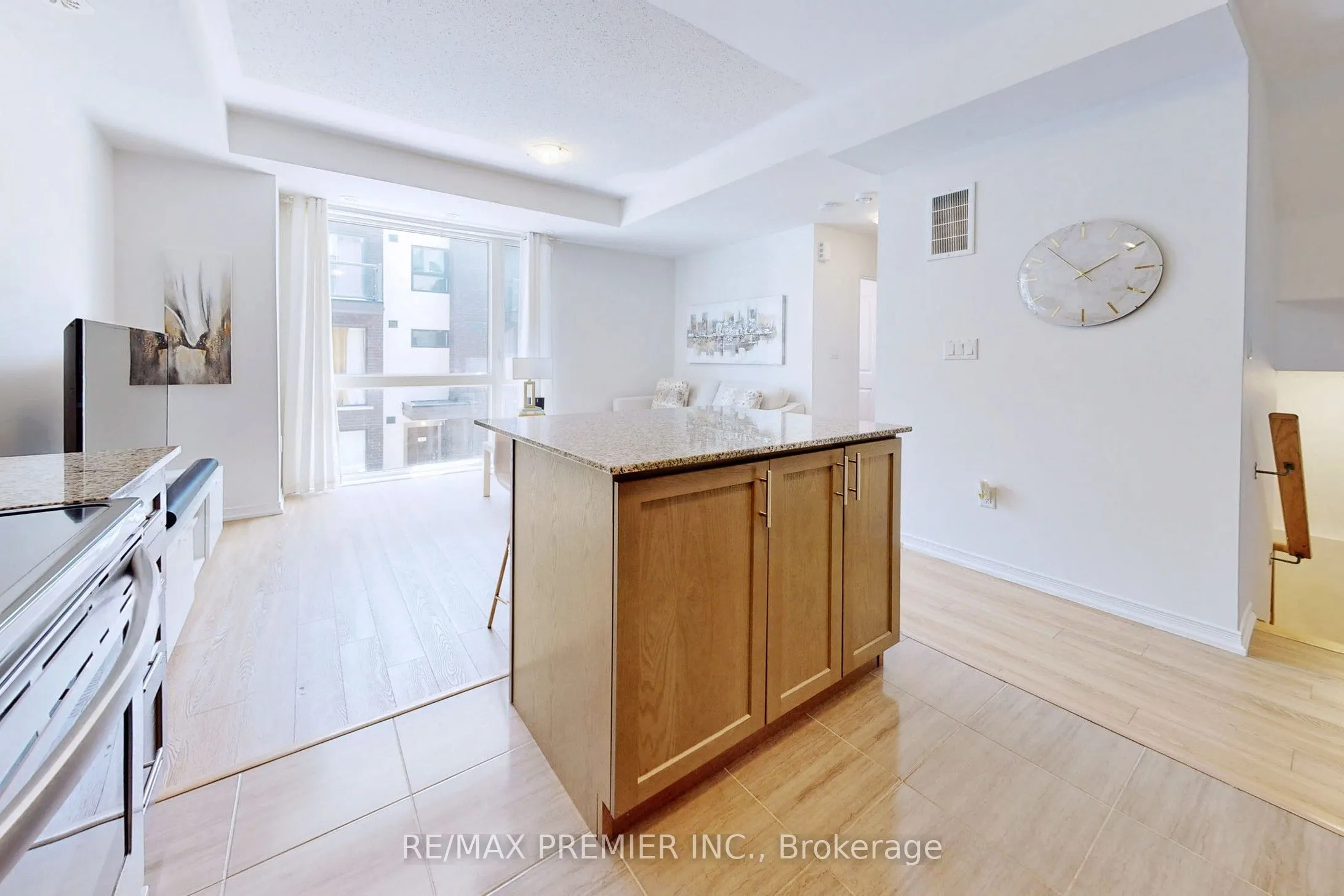32 Fieldway Road, #121