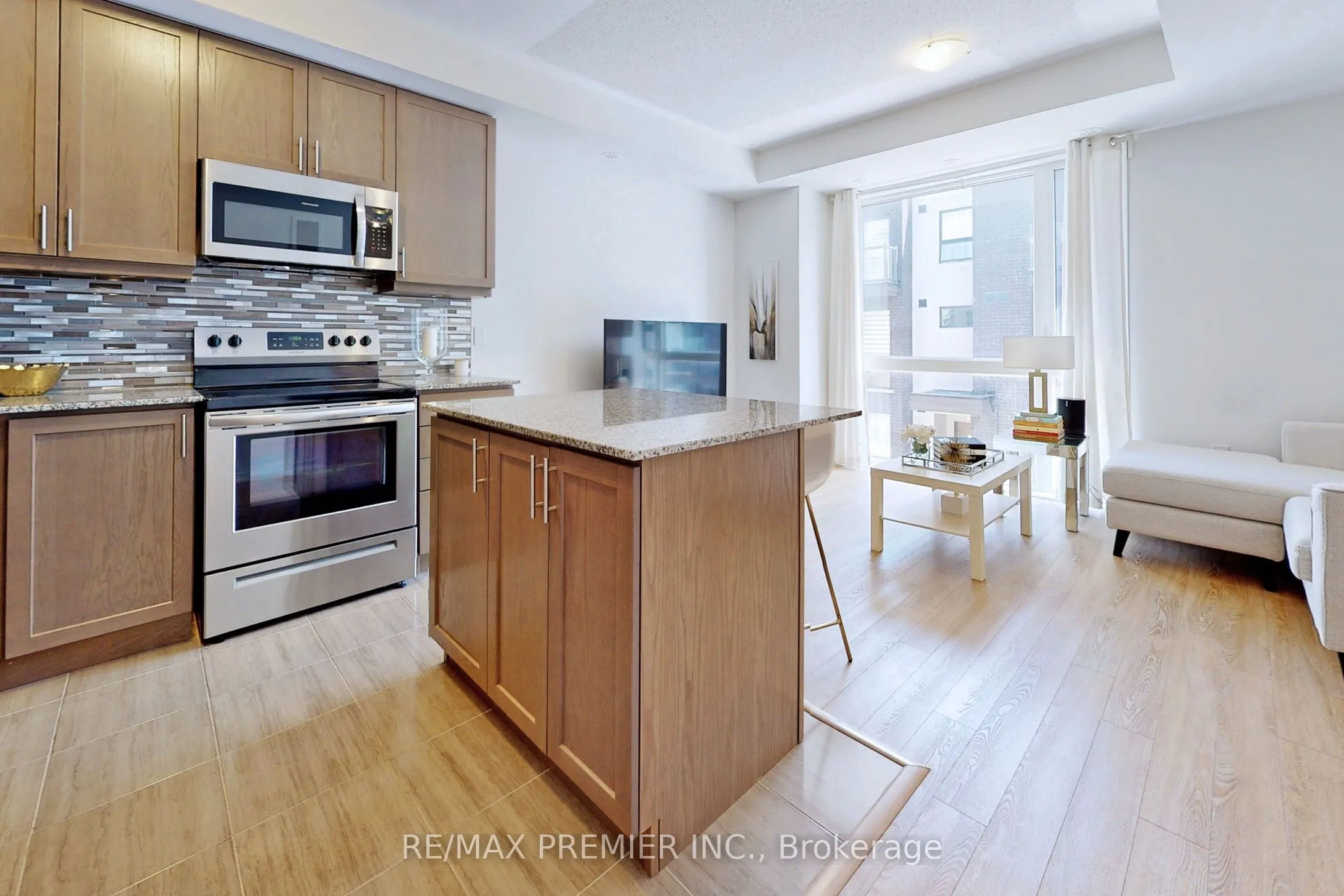 32 Fieldway Road, #121