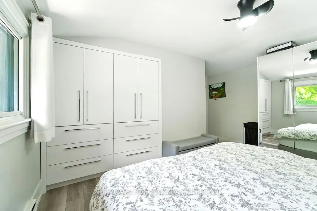 1238 De Quincy Crescent
