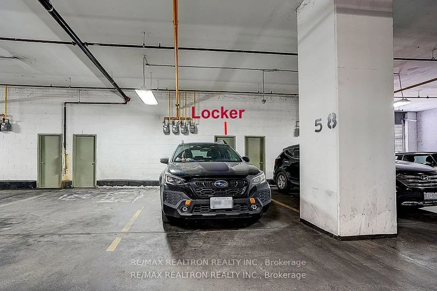250 Manitoba Street, #PH 802
