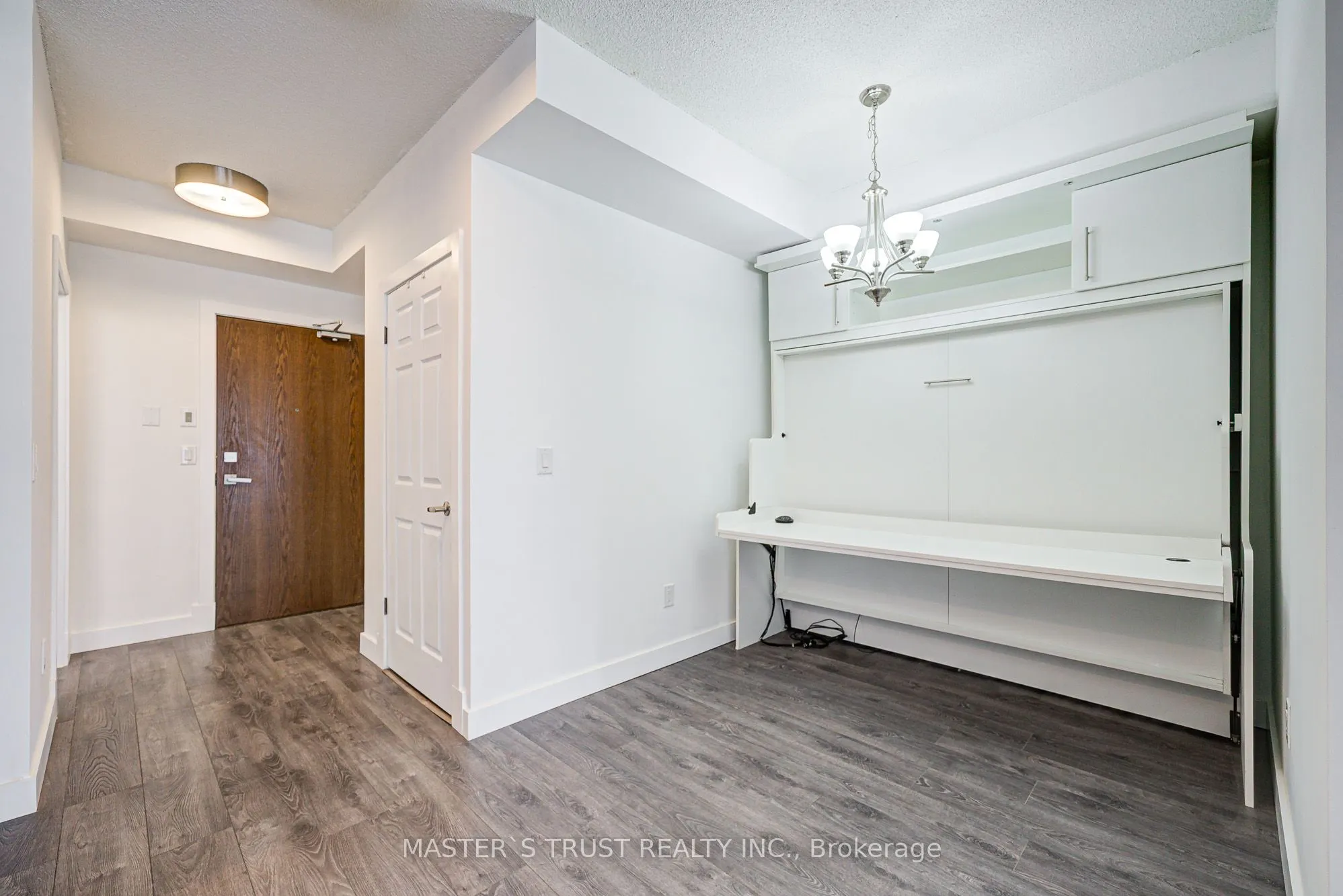 360 Square One Drive, #1203