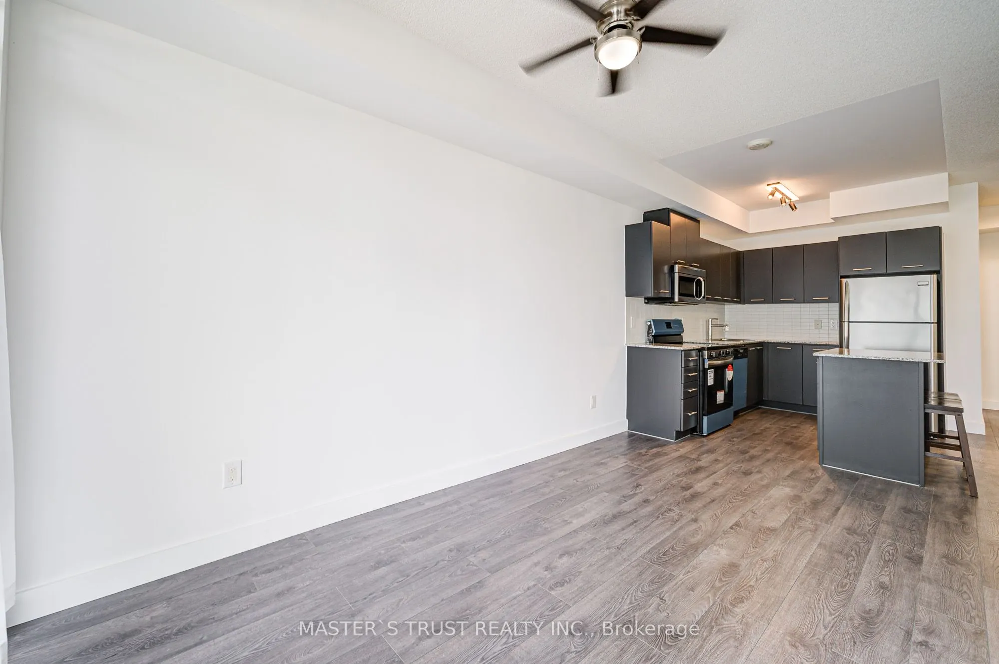 360 Square One Drive, #1203