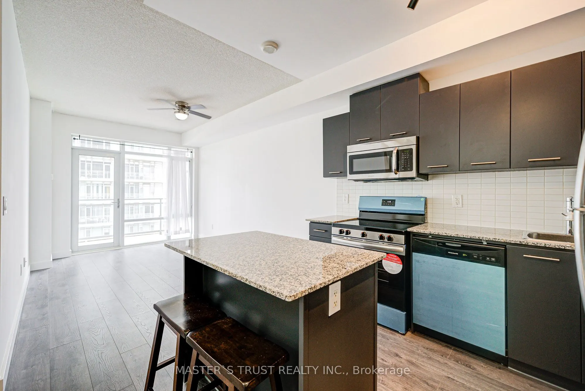 360 Square One Drive, #1203