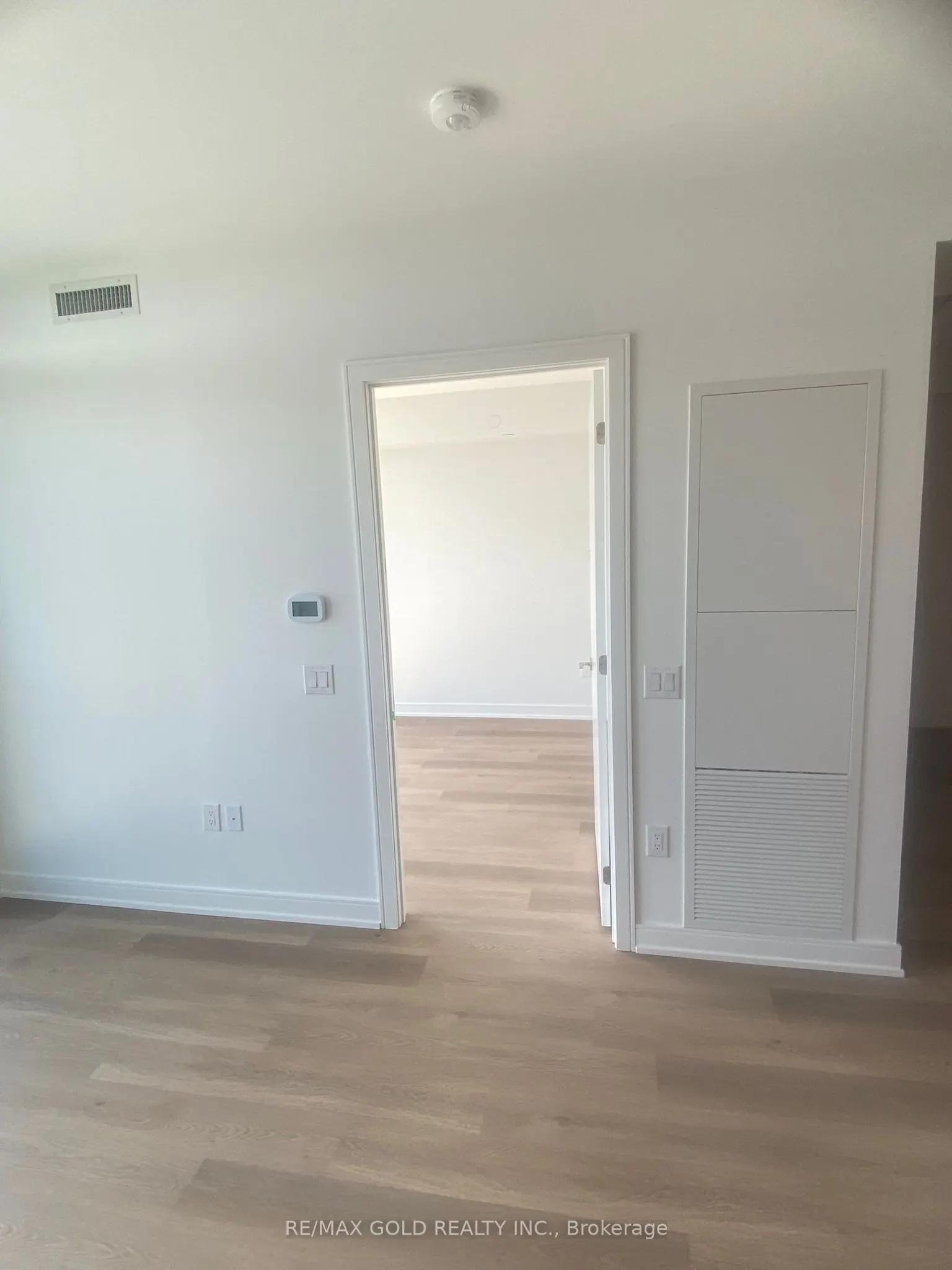3009 NOVAR Road, #1011