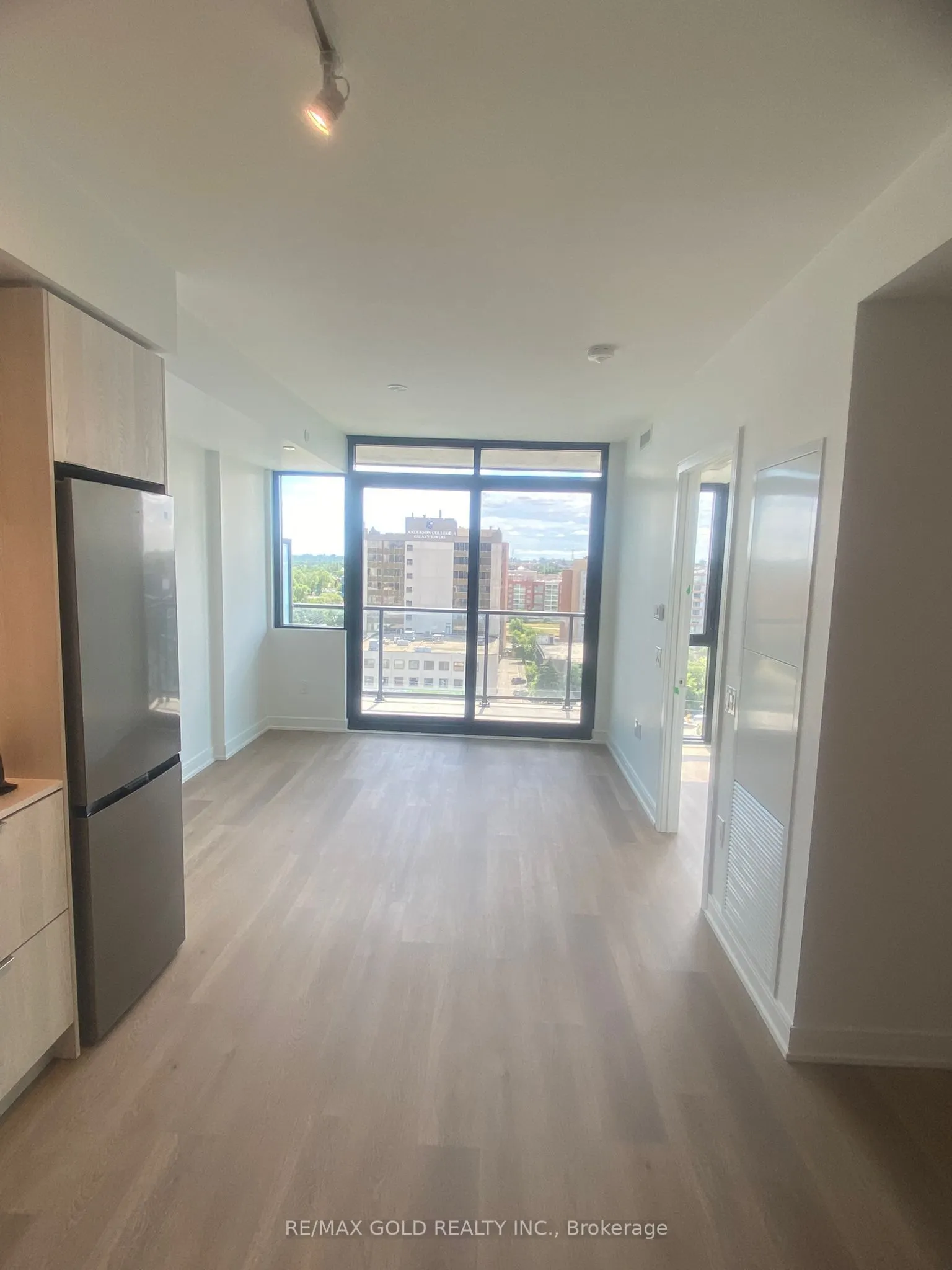 3009 NOVAR Road, #1011