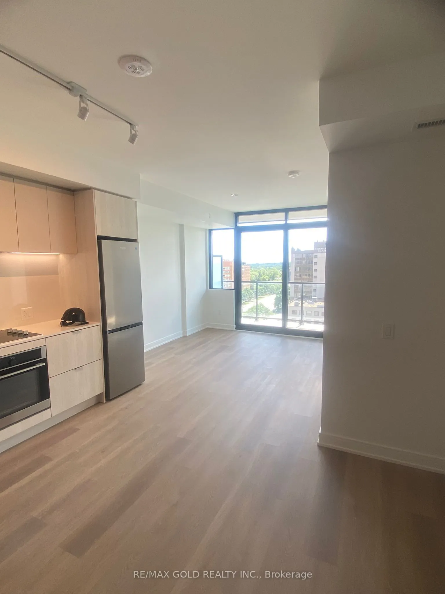 3009 NOVAR Road, #1011