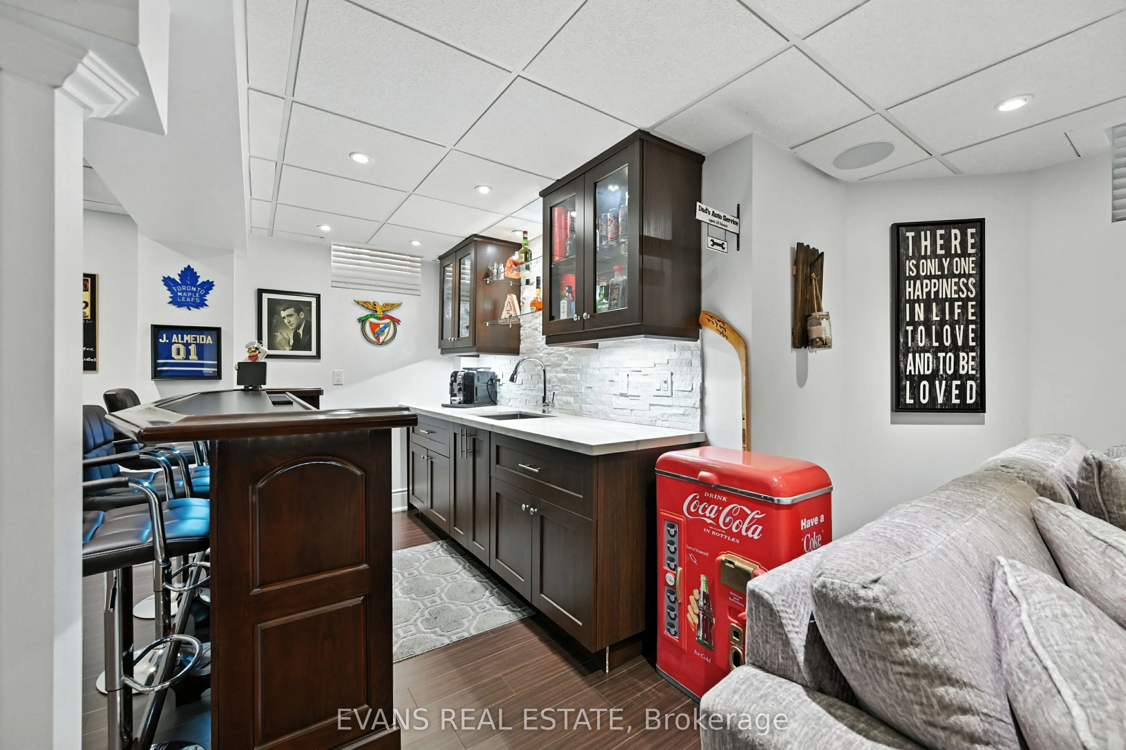 2135 Deer Park Road
