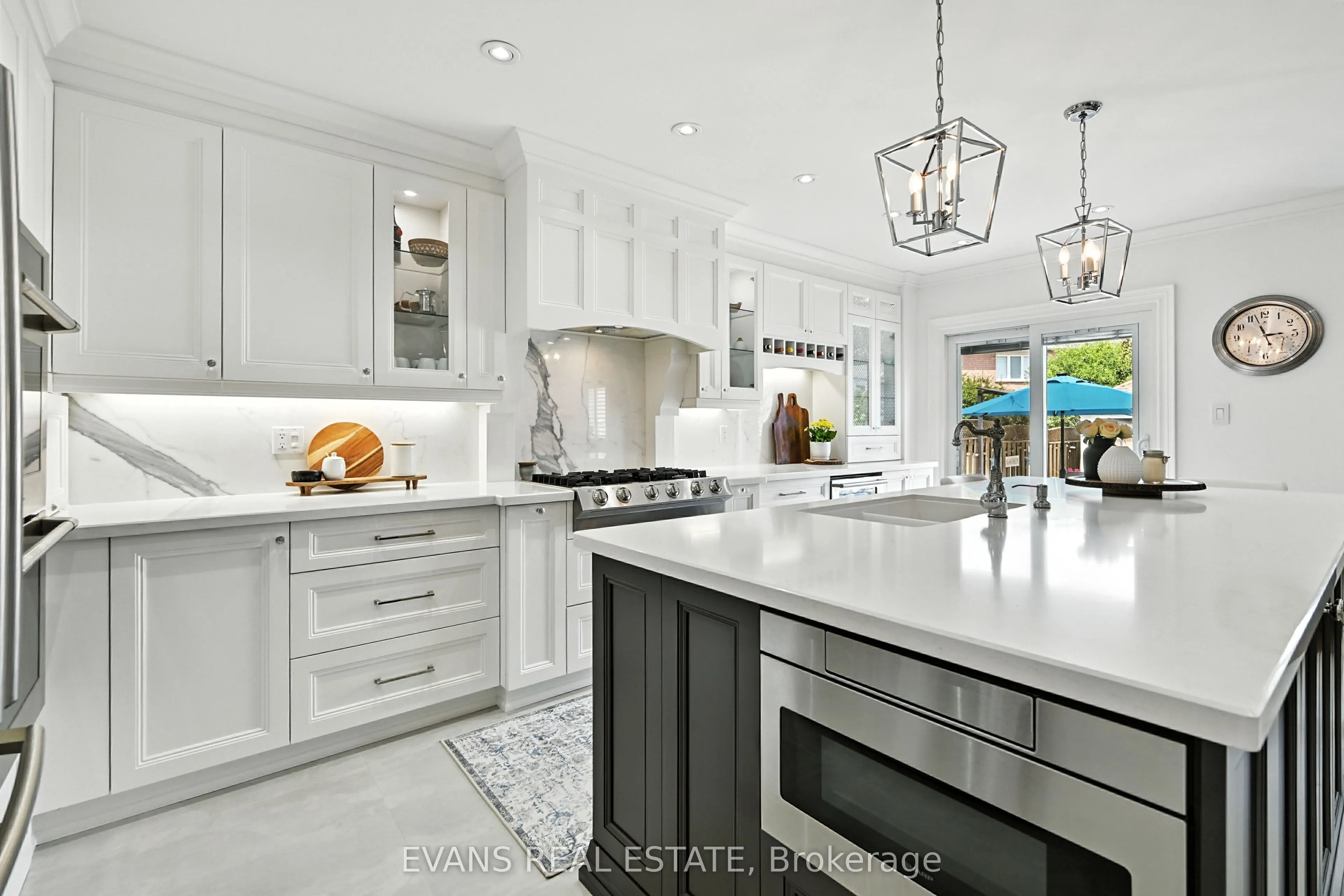 2135 Deer Park Road