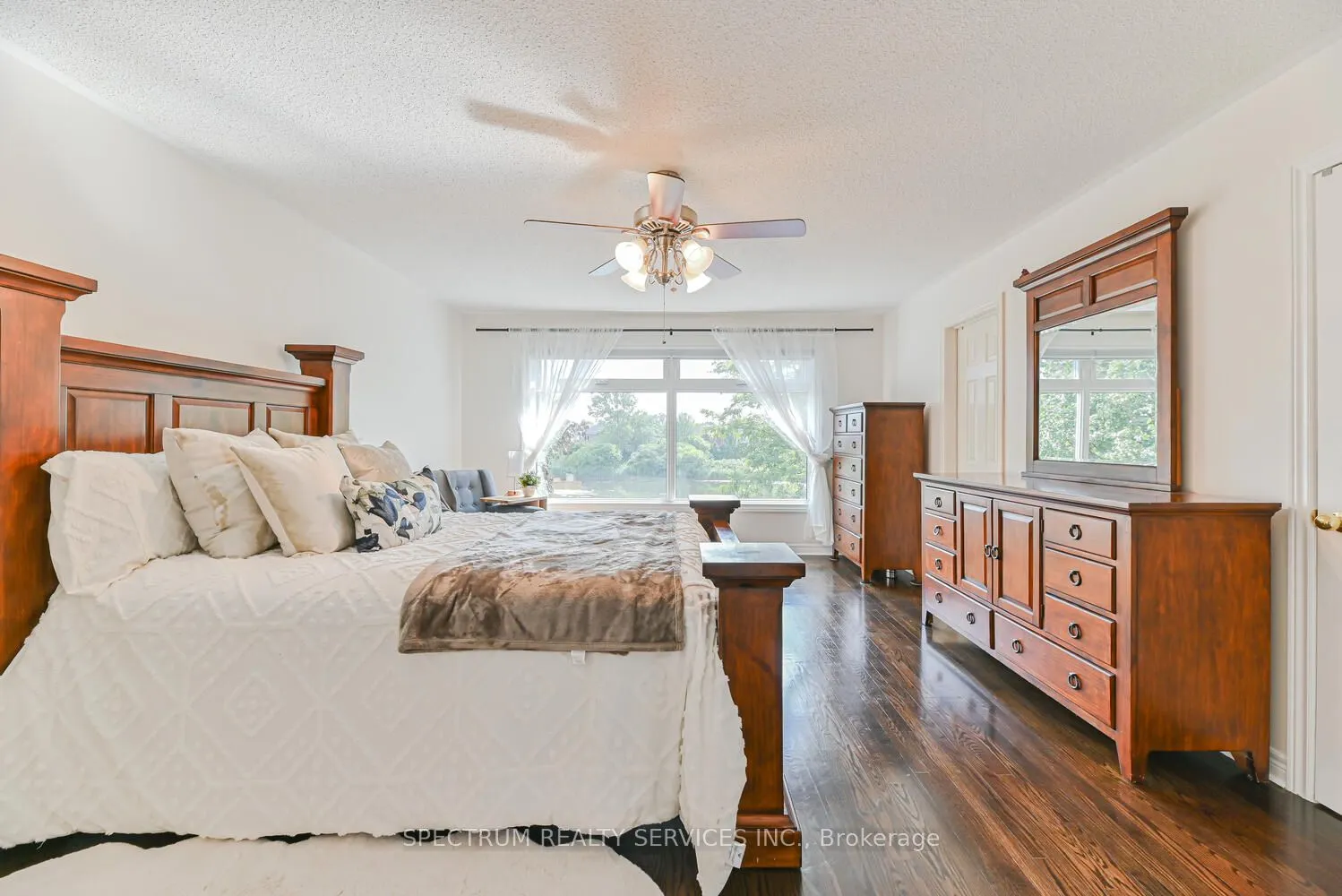 68 Robarts Drive