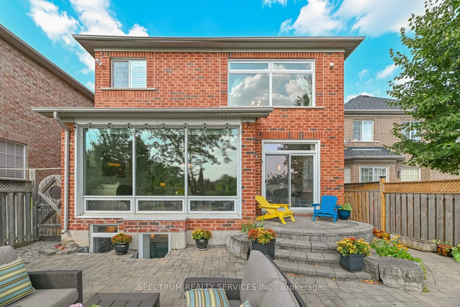 68 Robarts Drive
