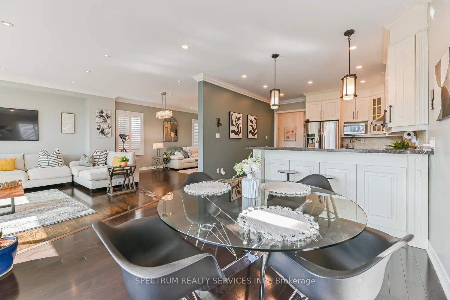 68 Robarts Drive