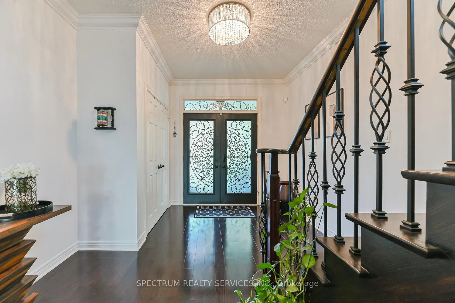68 Robarts Drive