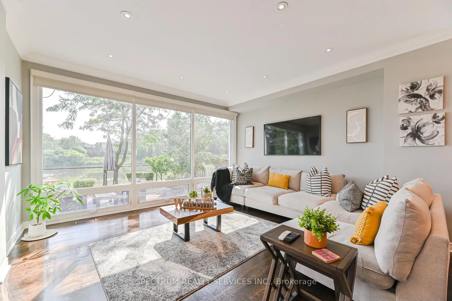 68 Robarts Drive