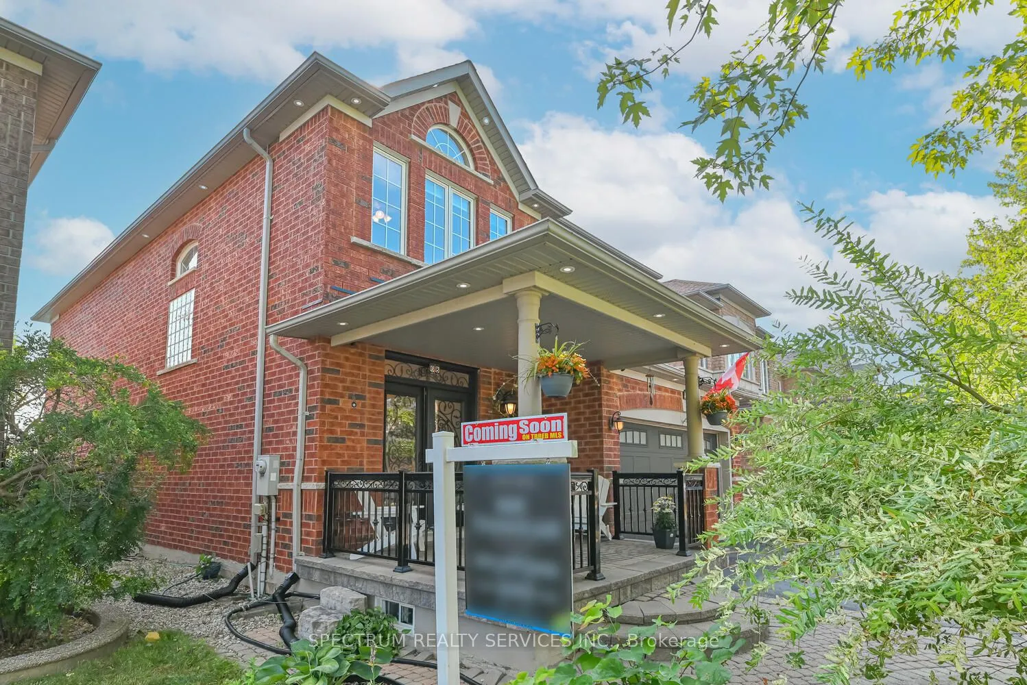 68 Robarts Drive