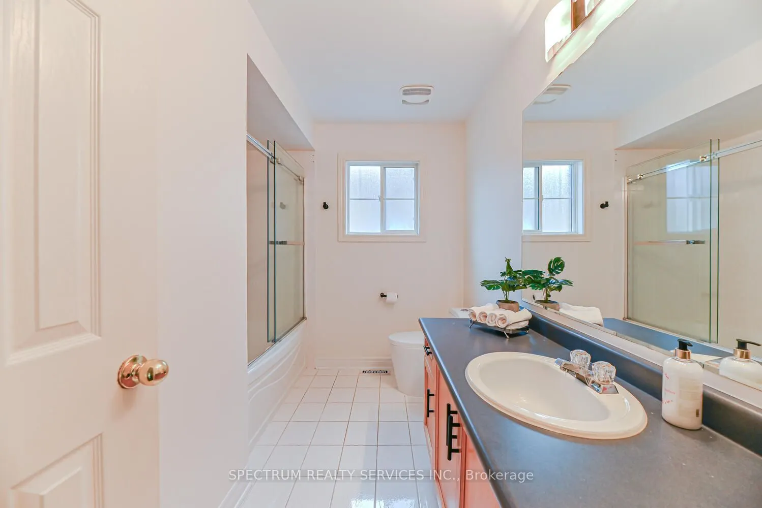 68 Robarts Drive