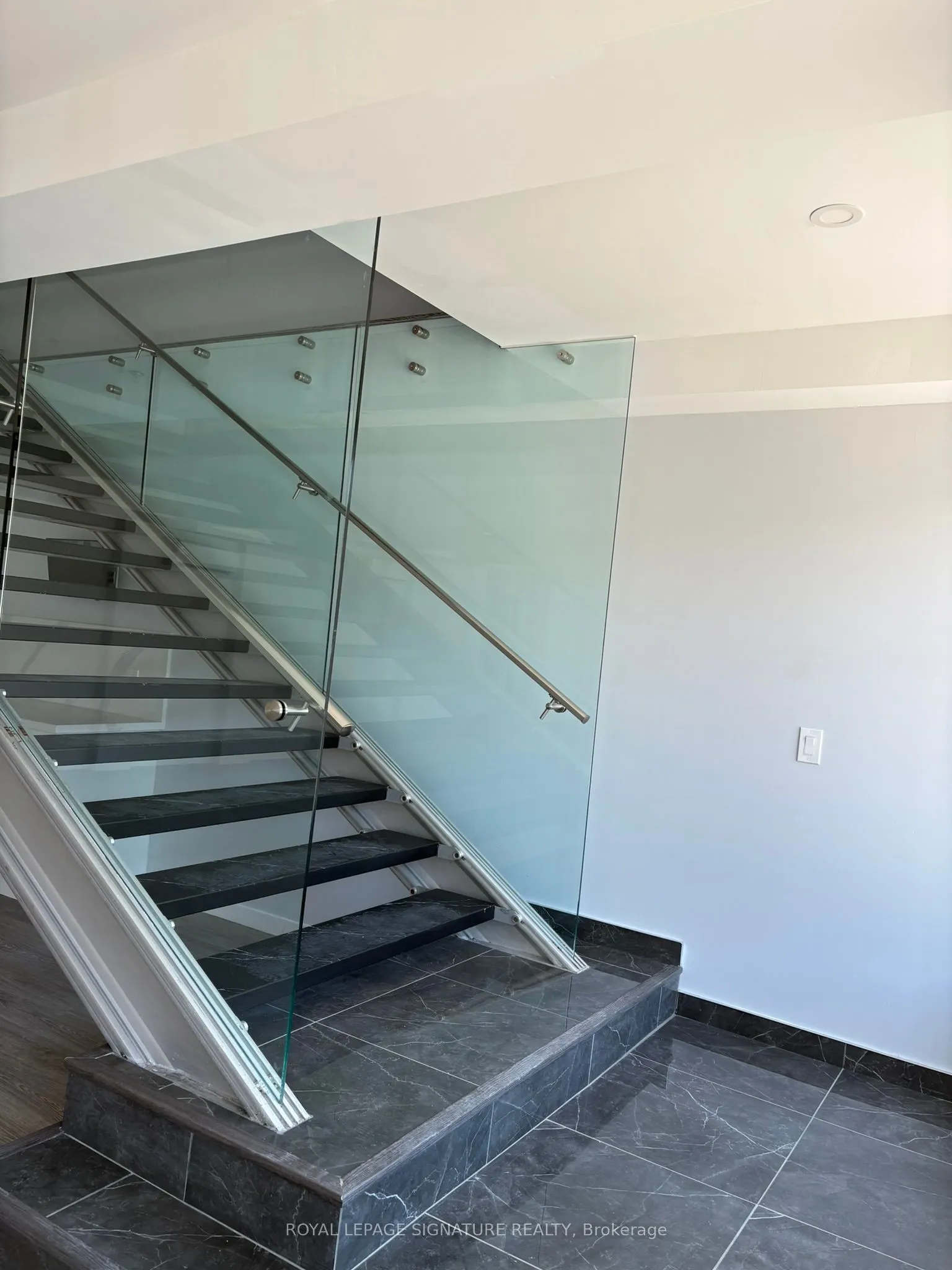2053 Williams Parkway, #42 & 43