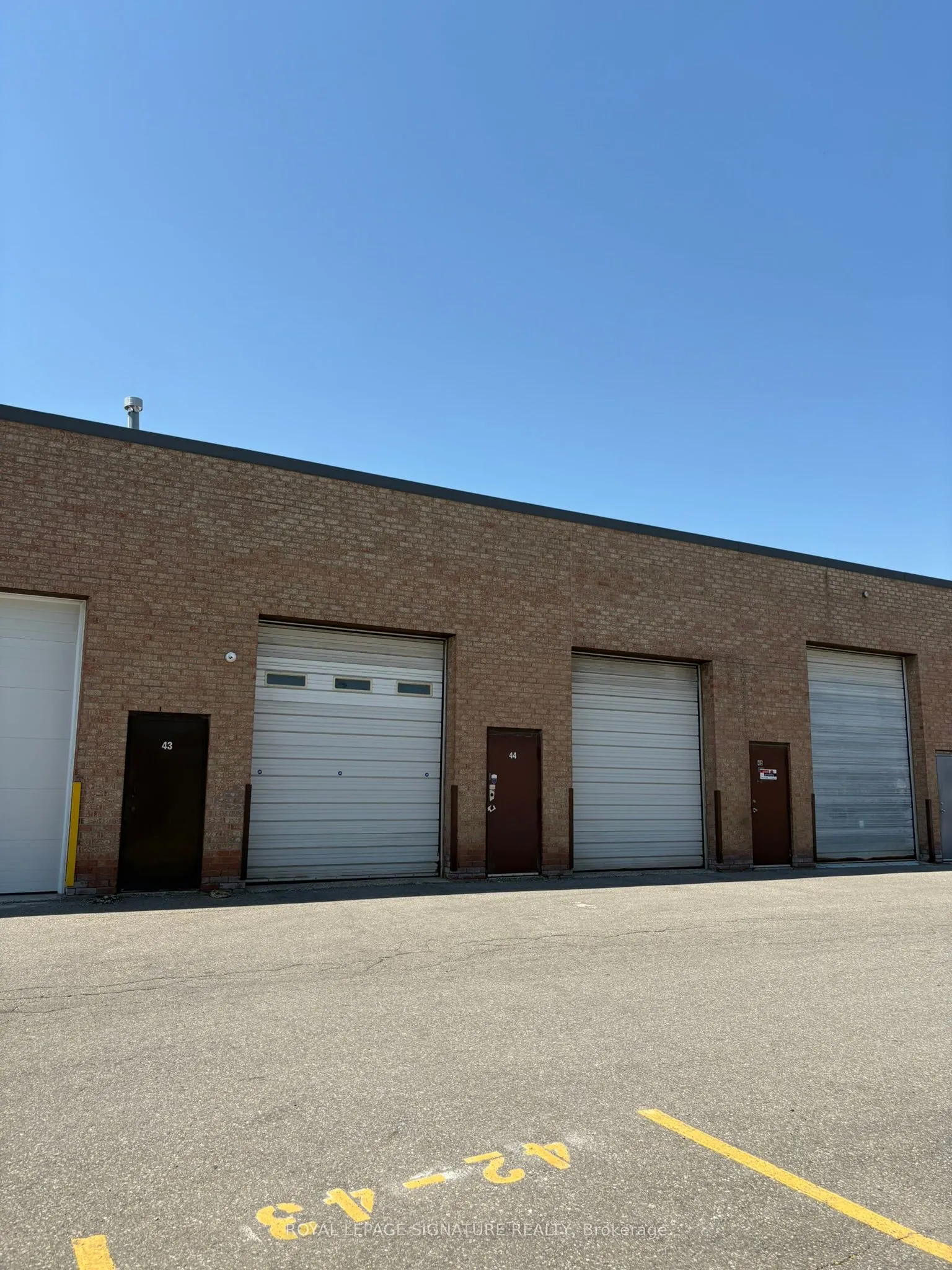 2053 Williams Parkway, #42 & 43