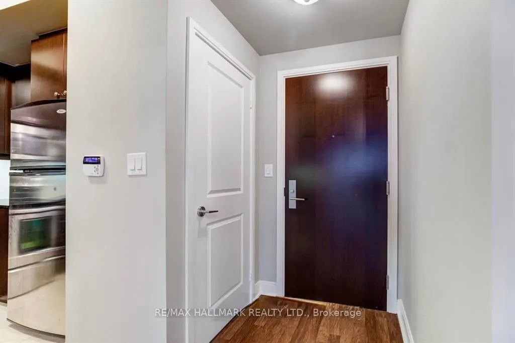 50 Absolute Avenue, #1107