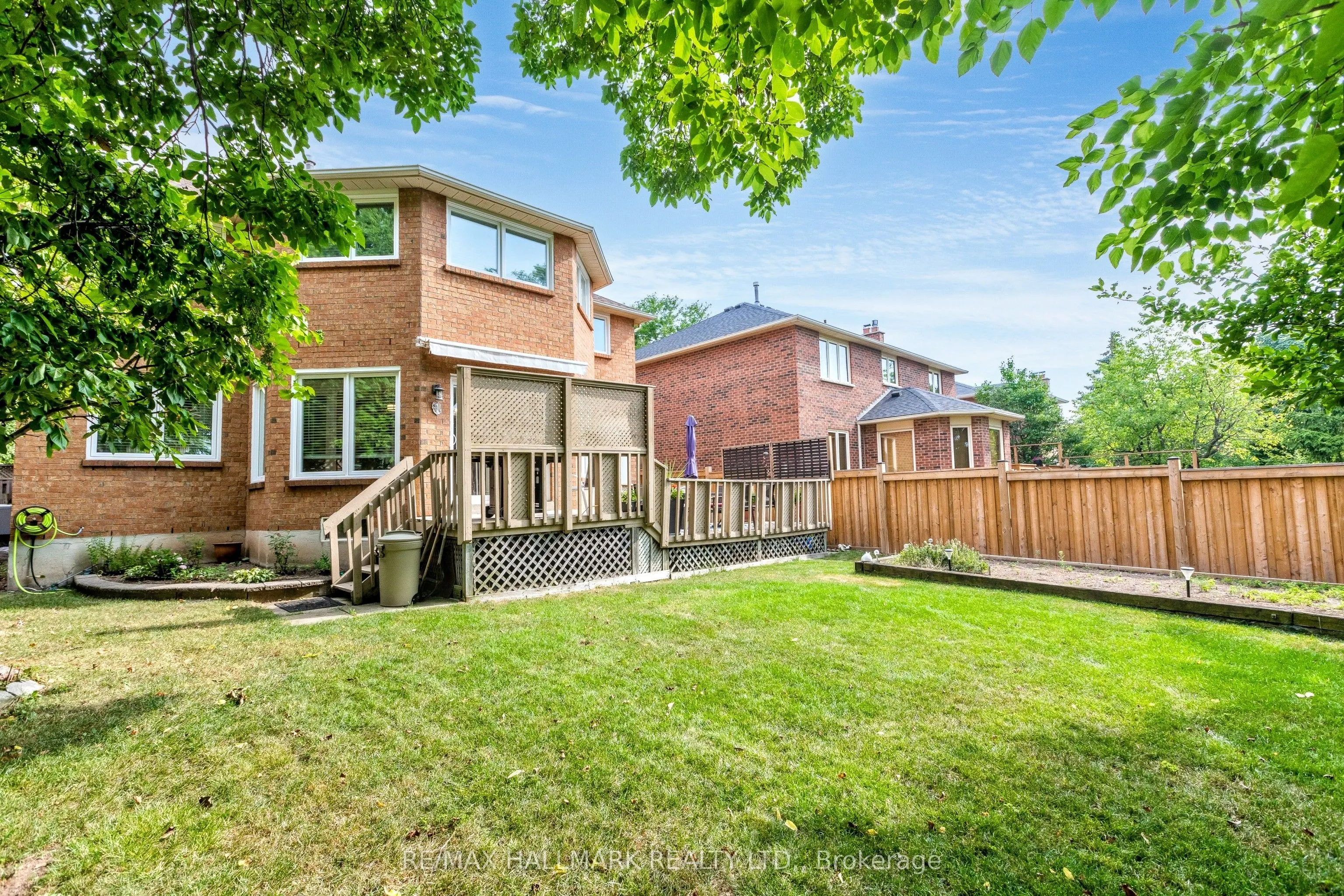 1280 Greeniaus Road