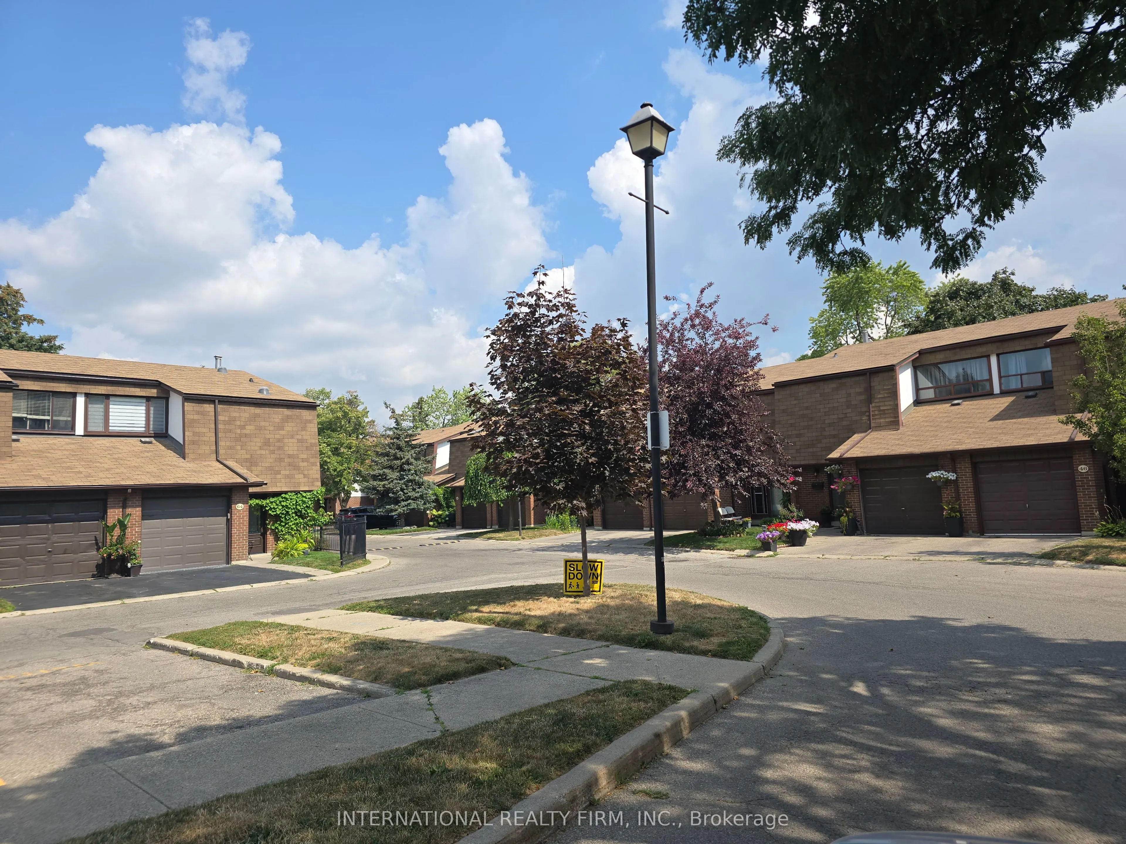 600 Silver Creek Boulevard, #32