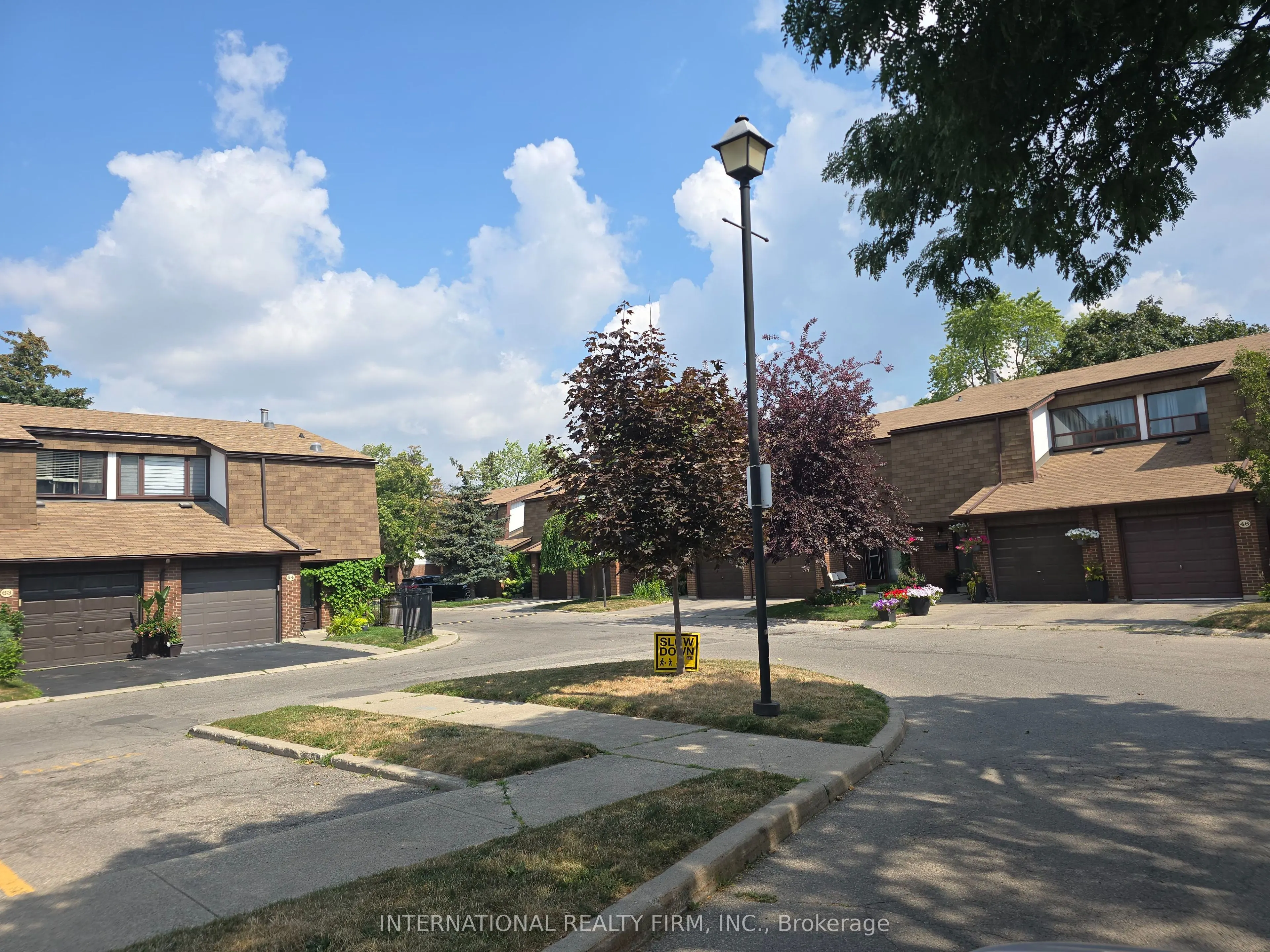 600 Silver Creek Boulevard, #32