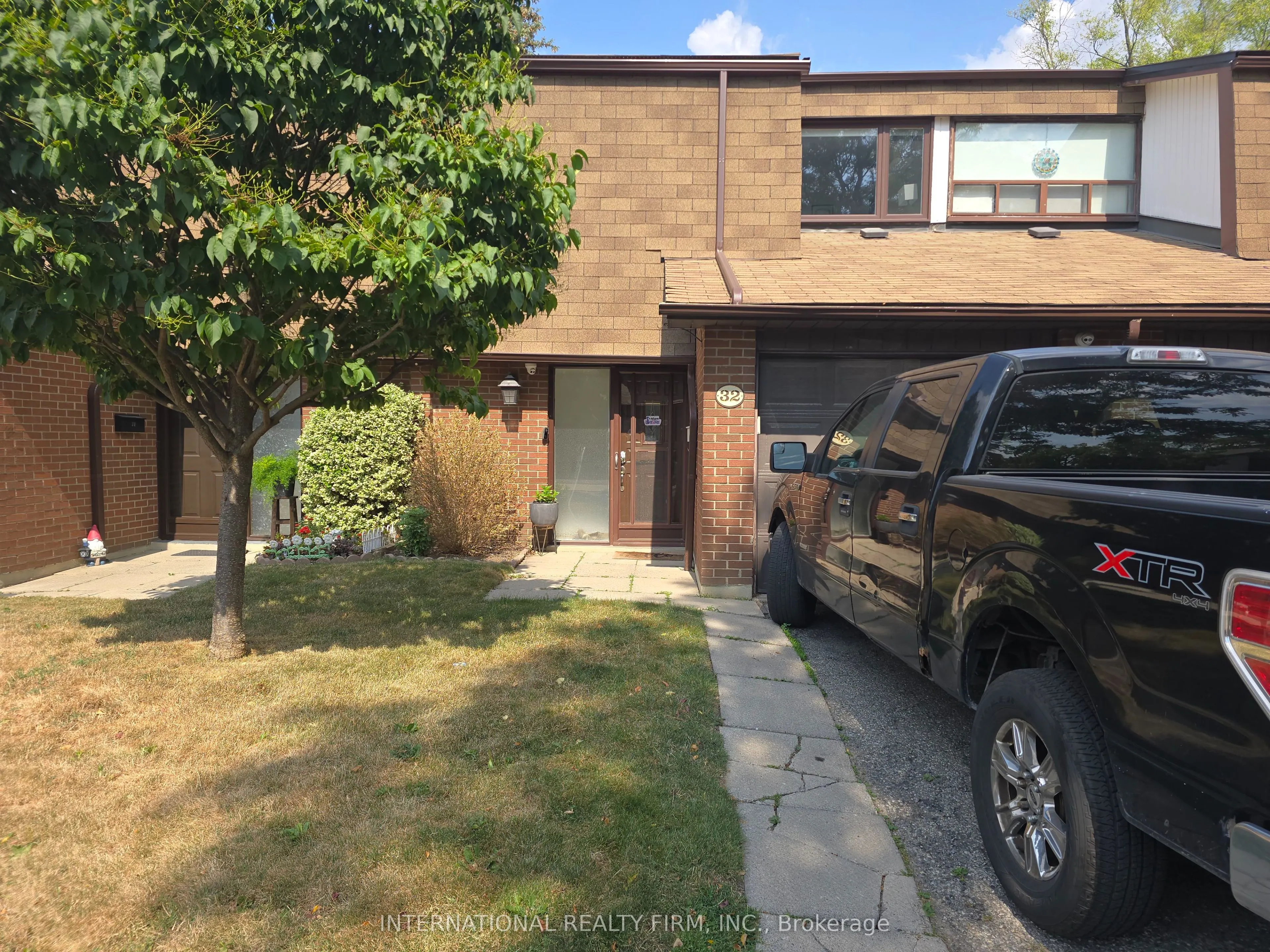 600 Silver Creek Boulevard, #32