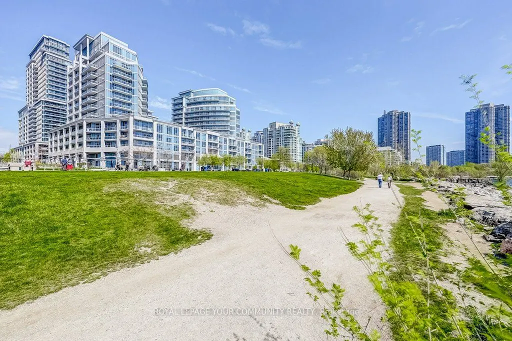 58 Marine Parade Drive, #806