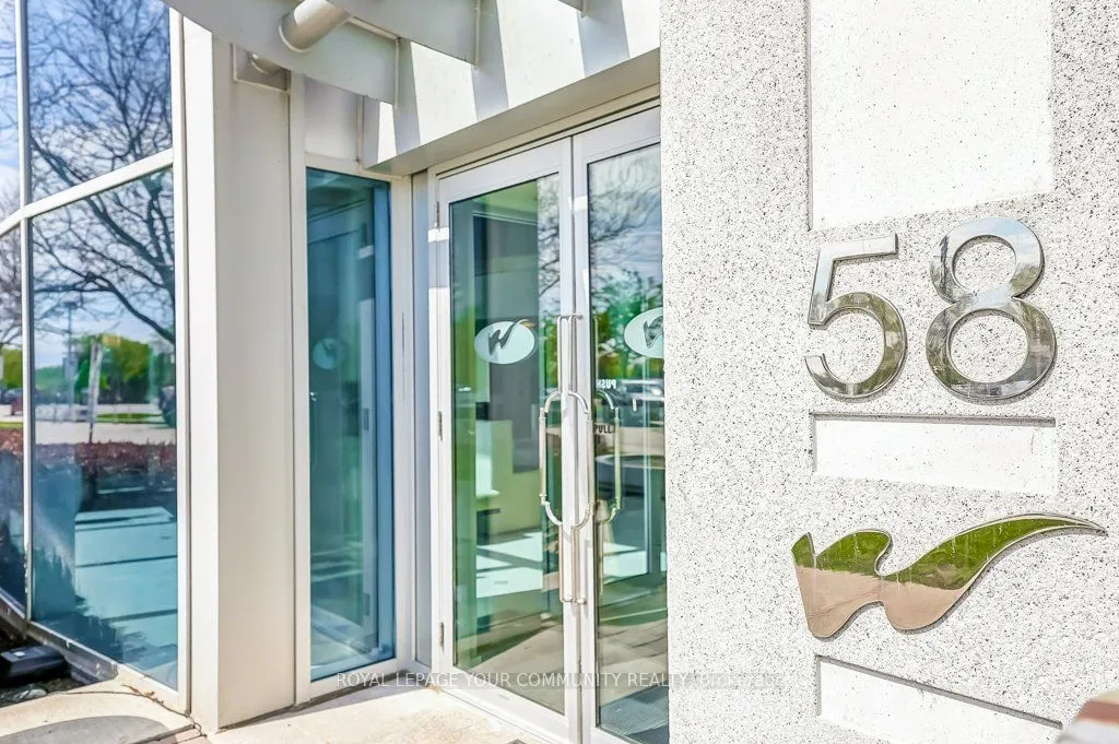 58 Marine Parade Drive, #806