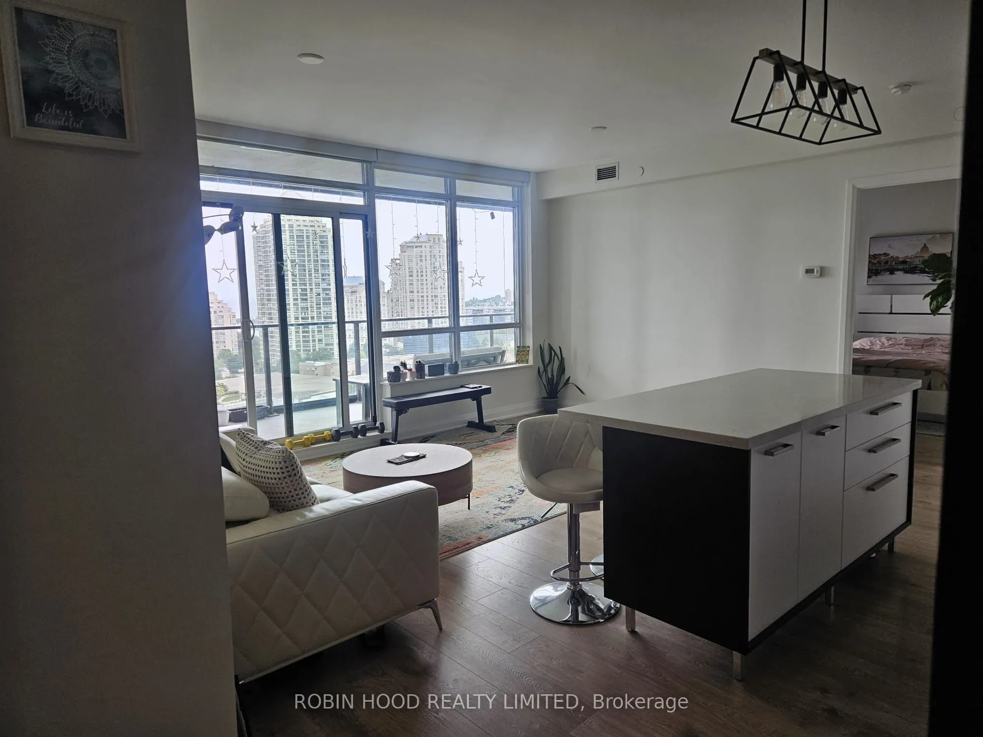 36 Park Lawn Road, #1303