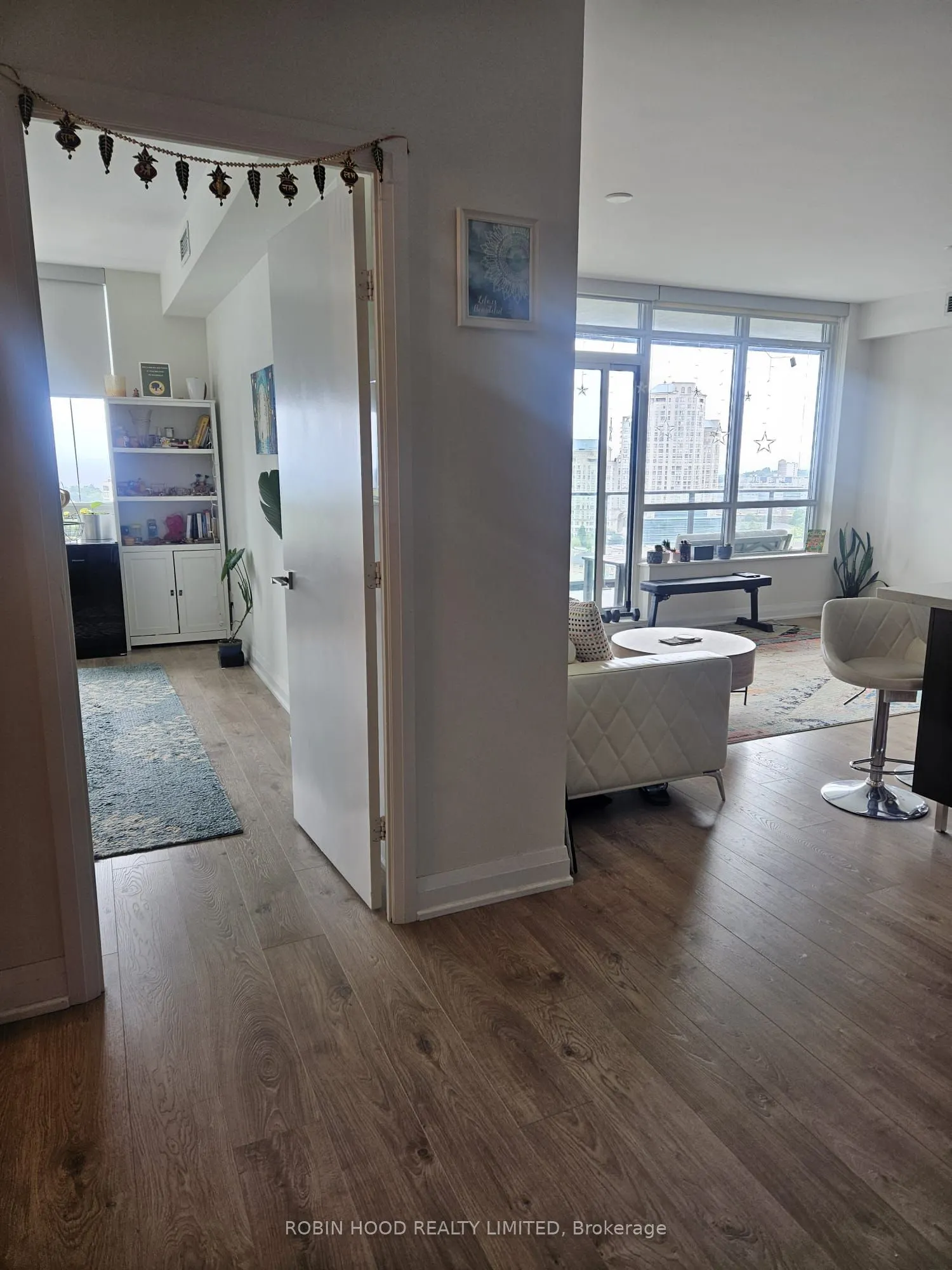 36 Park Lawn Road, #1303