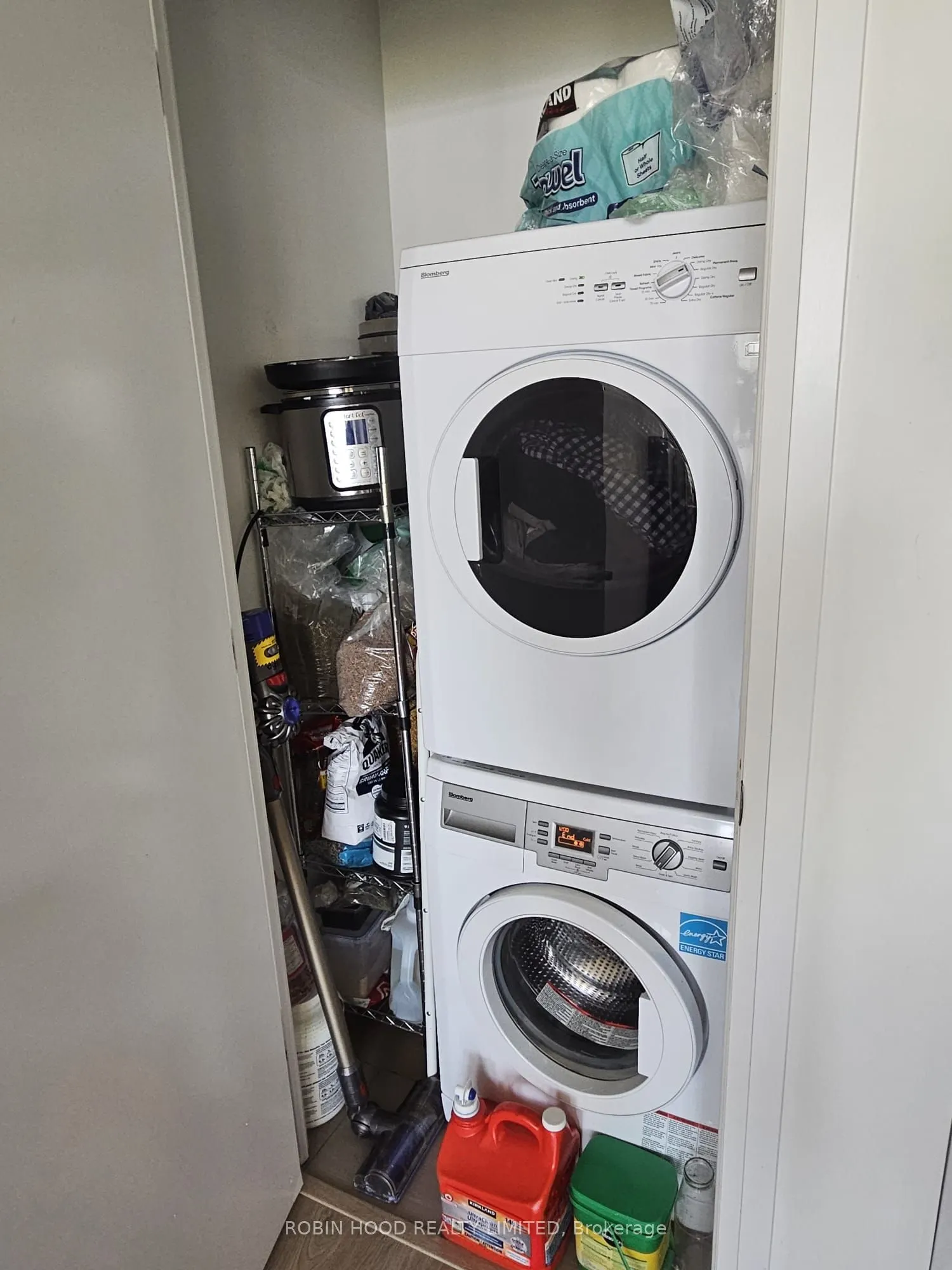 36 Park Lawn Road, #1303