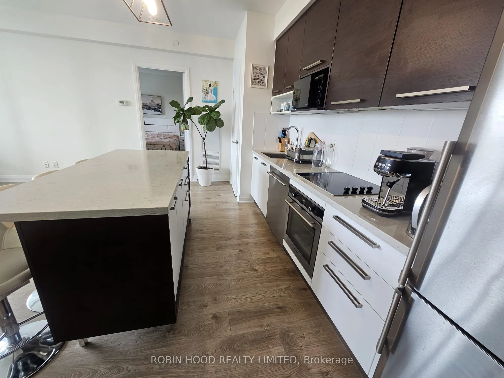 36 Park Lawn Road, #1303
