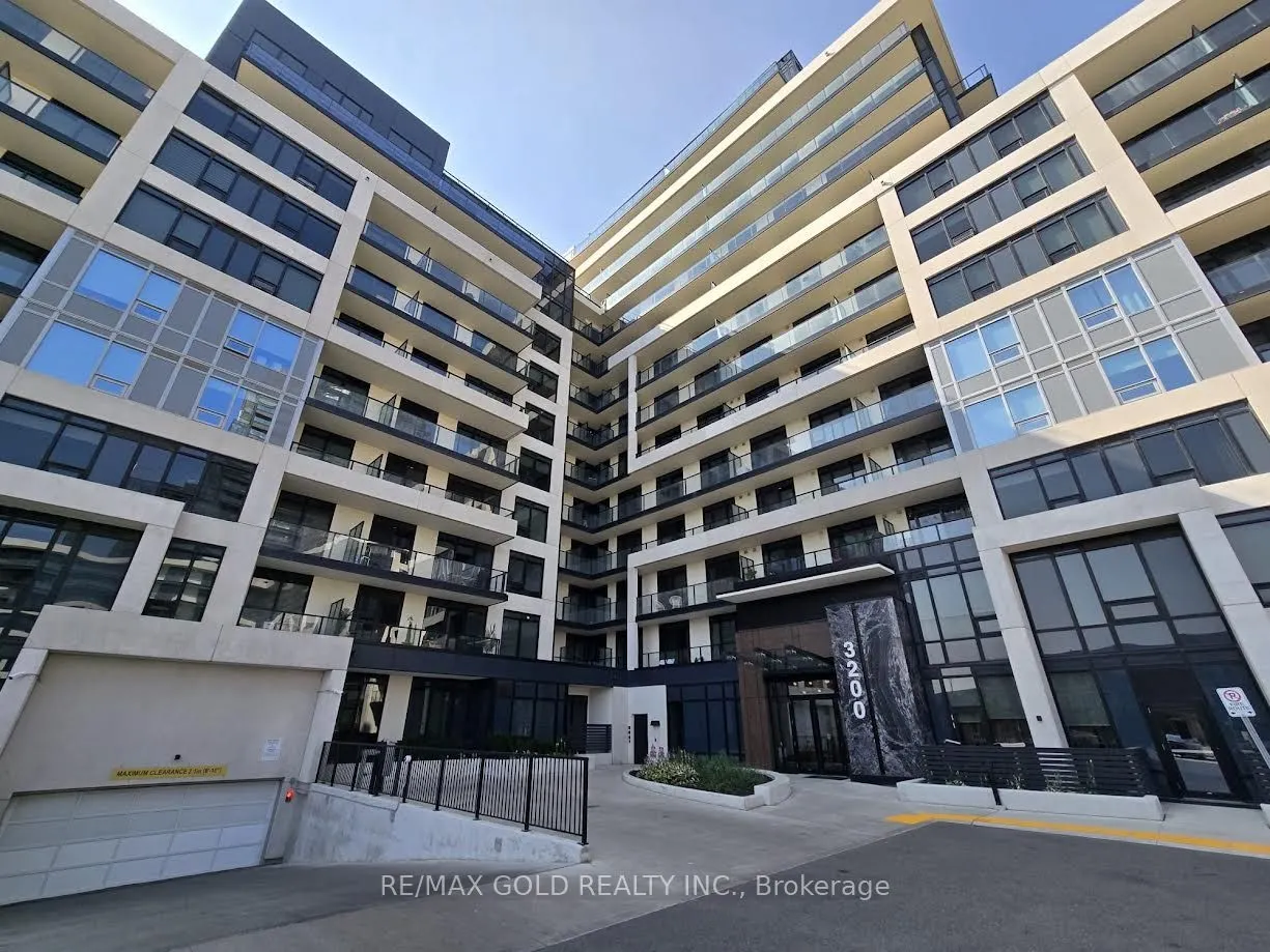 3200 William Colston Avenue, #528