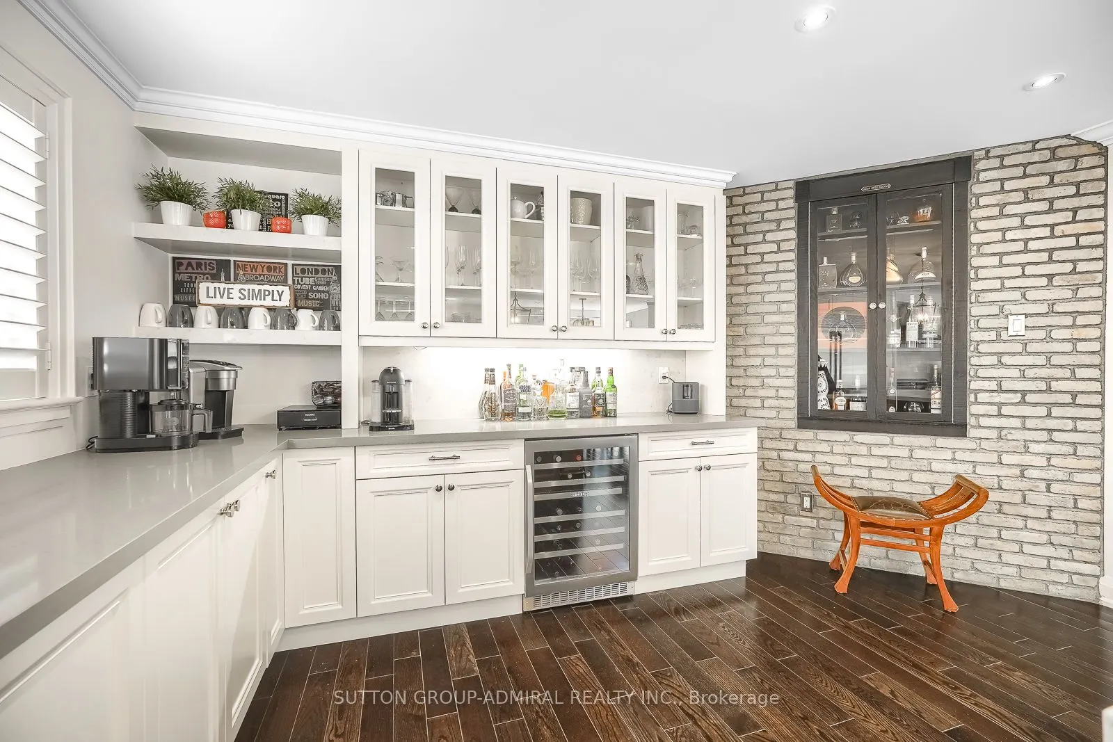 2360 Marisa Court